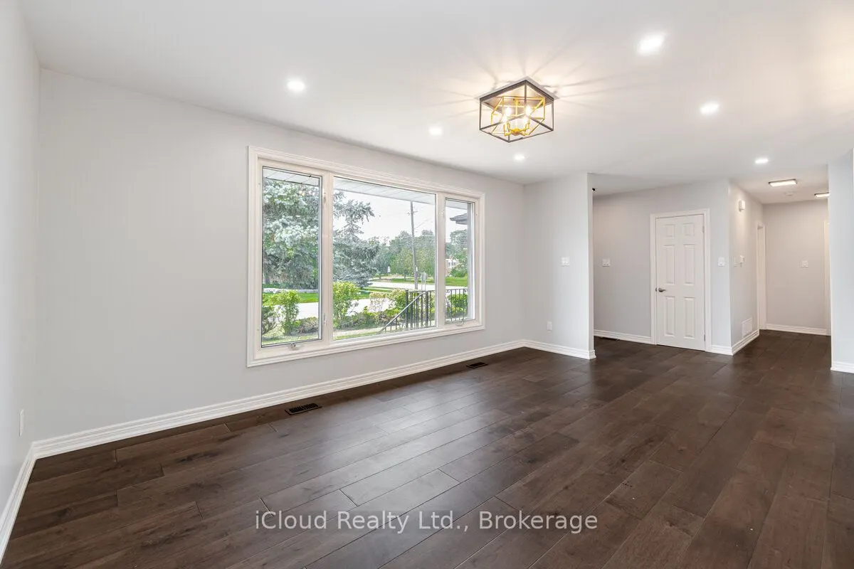 295 Sandwell Drive