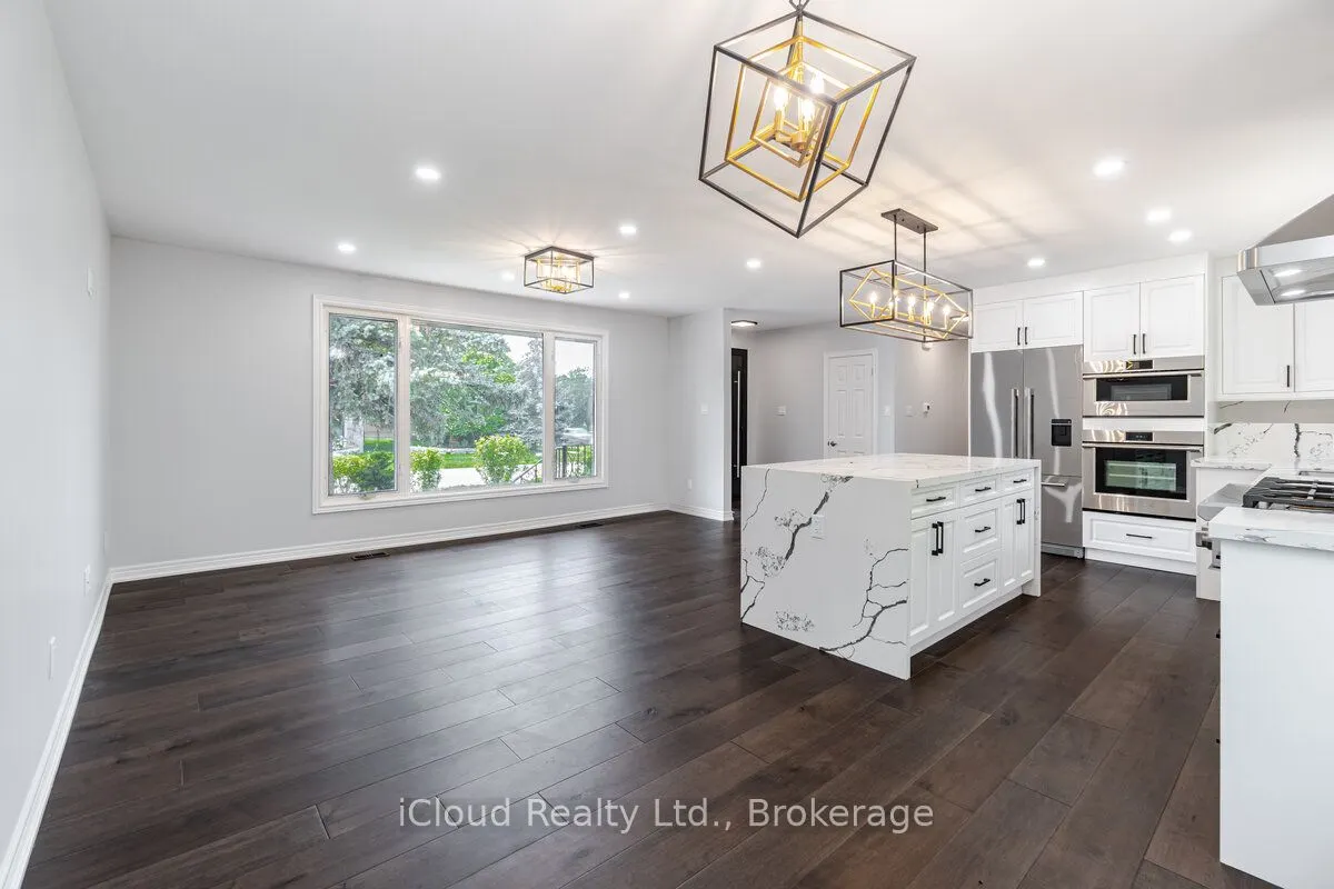 295 Sandwell Drive