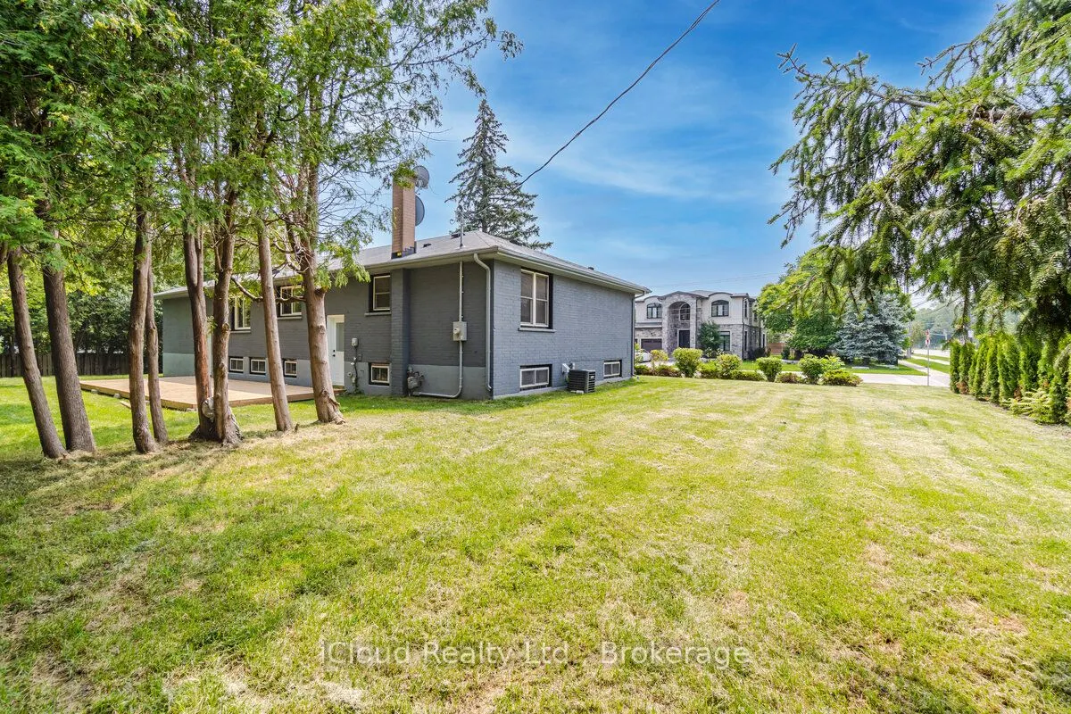 295 Sandwell Drive