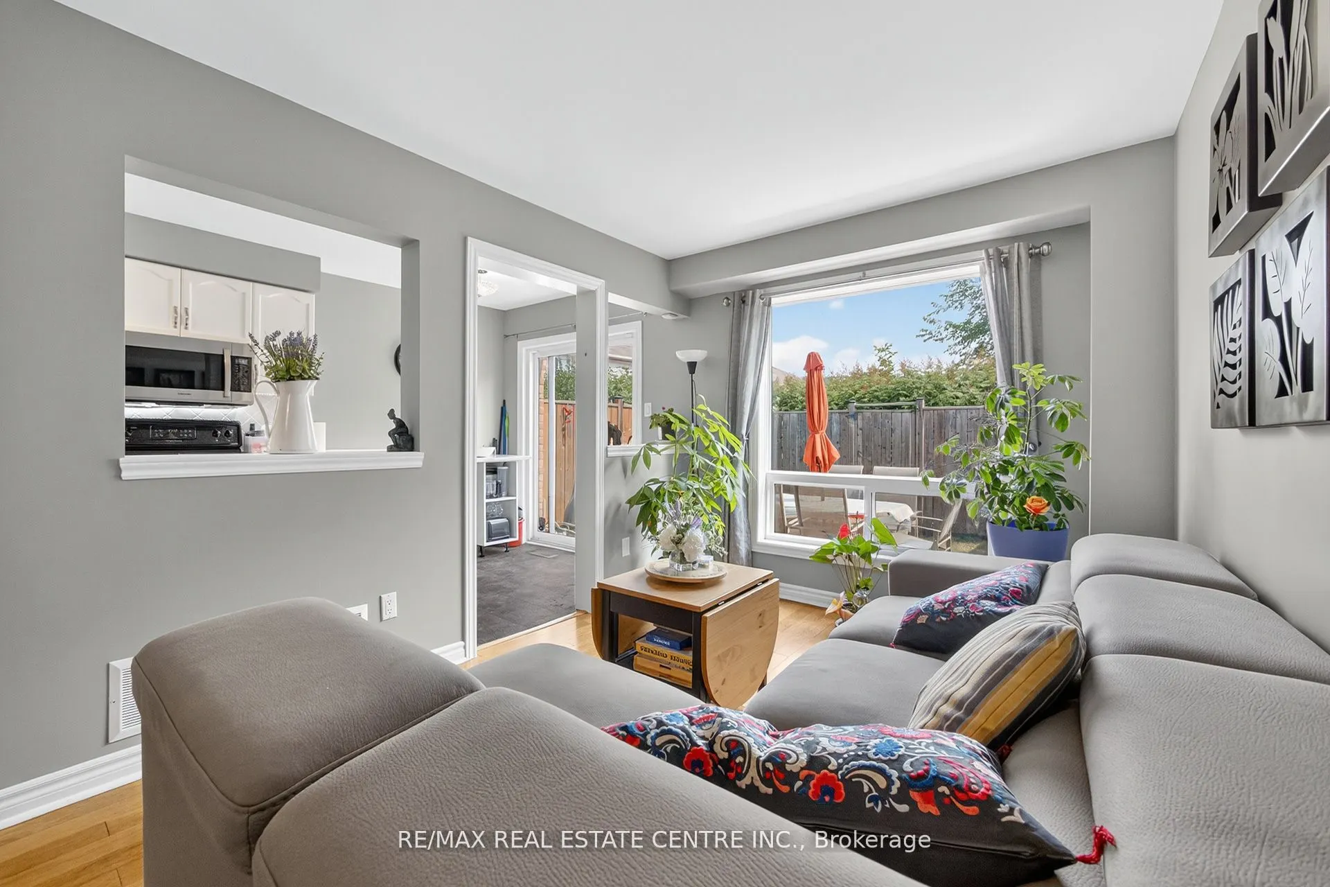 5958 GREENSBORO Drive, #81
