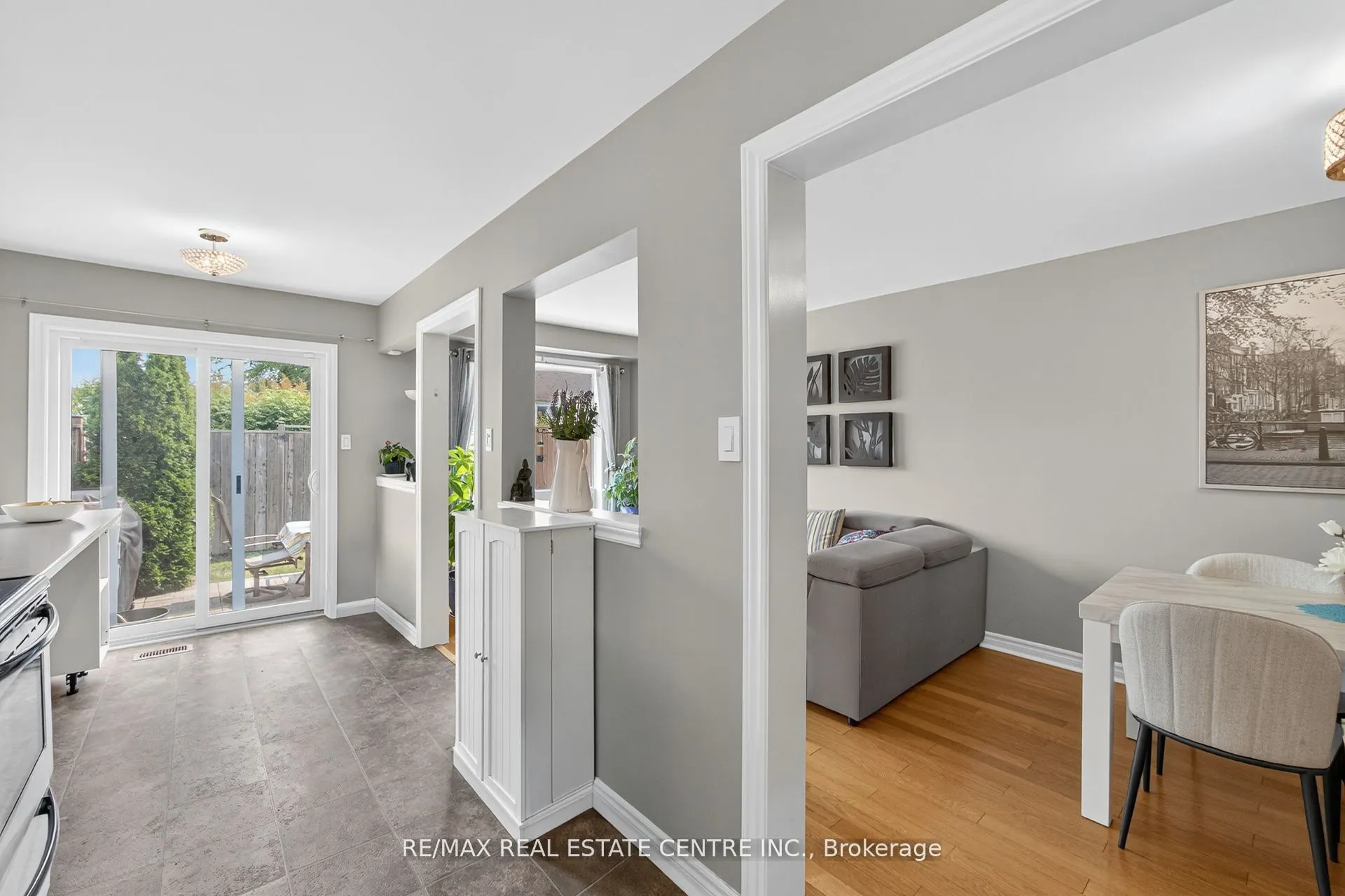 5958 GREENSBORO Drive, #81