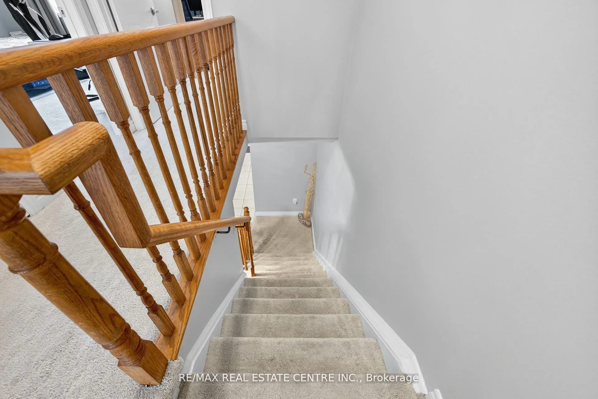 5958 GREENSBORO Drive, #81