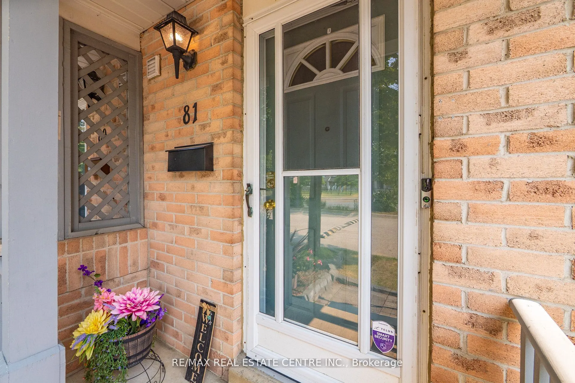 5958 GREENSBORO Drive, #81