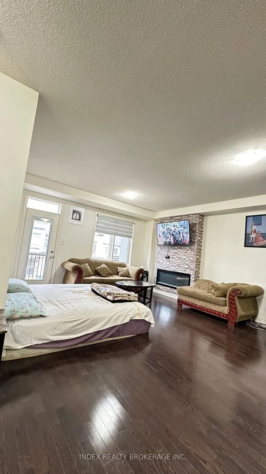 56 Donald Fitch Crescent