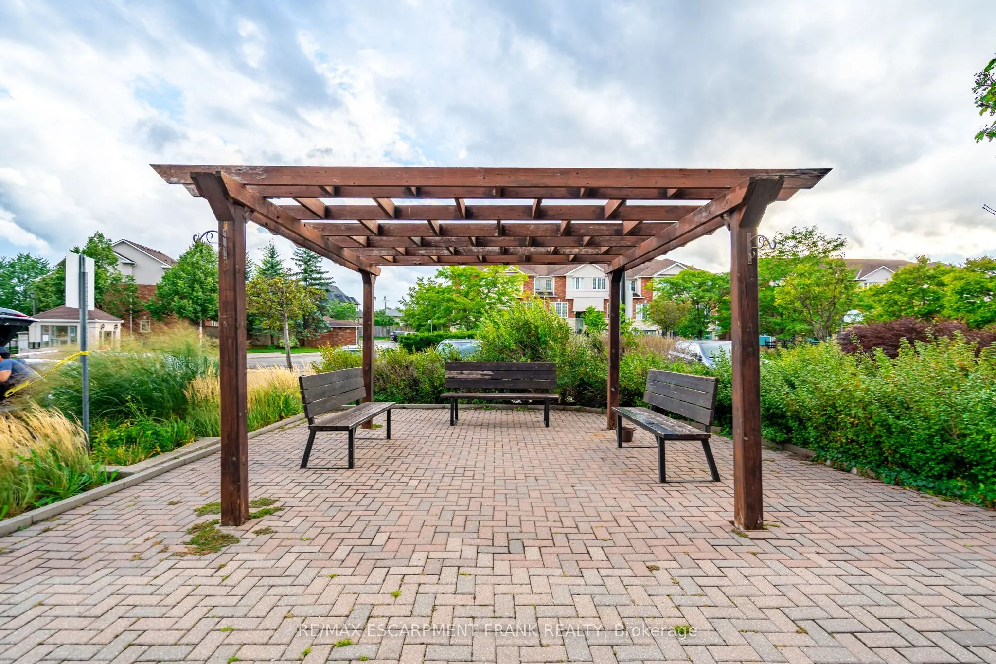 1359 RATHBURN Road E, #1801