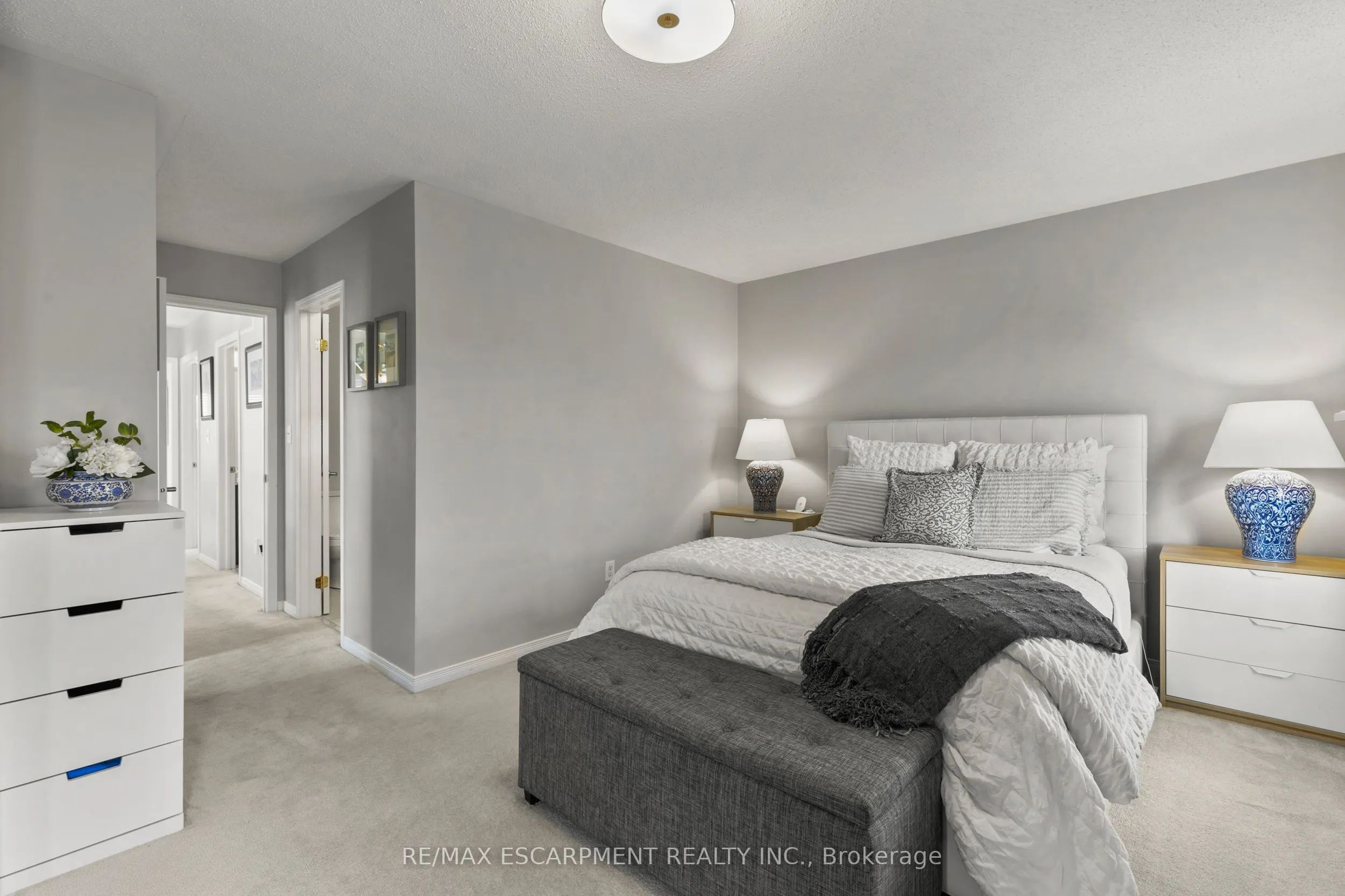 4823 Thomas Alton Boulevard, #22