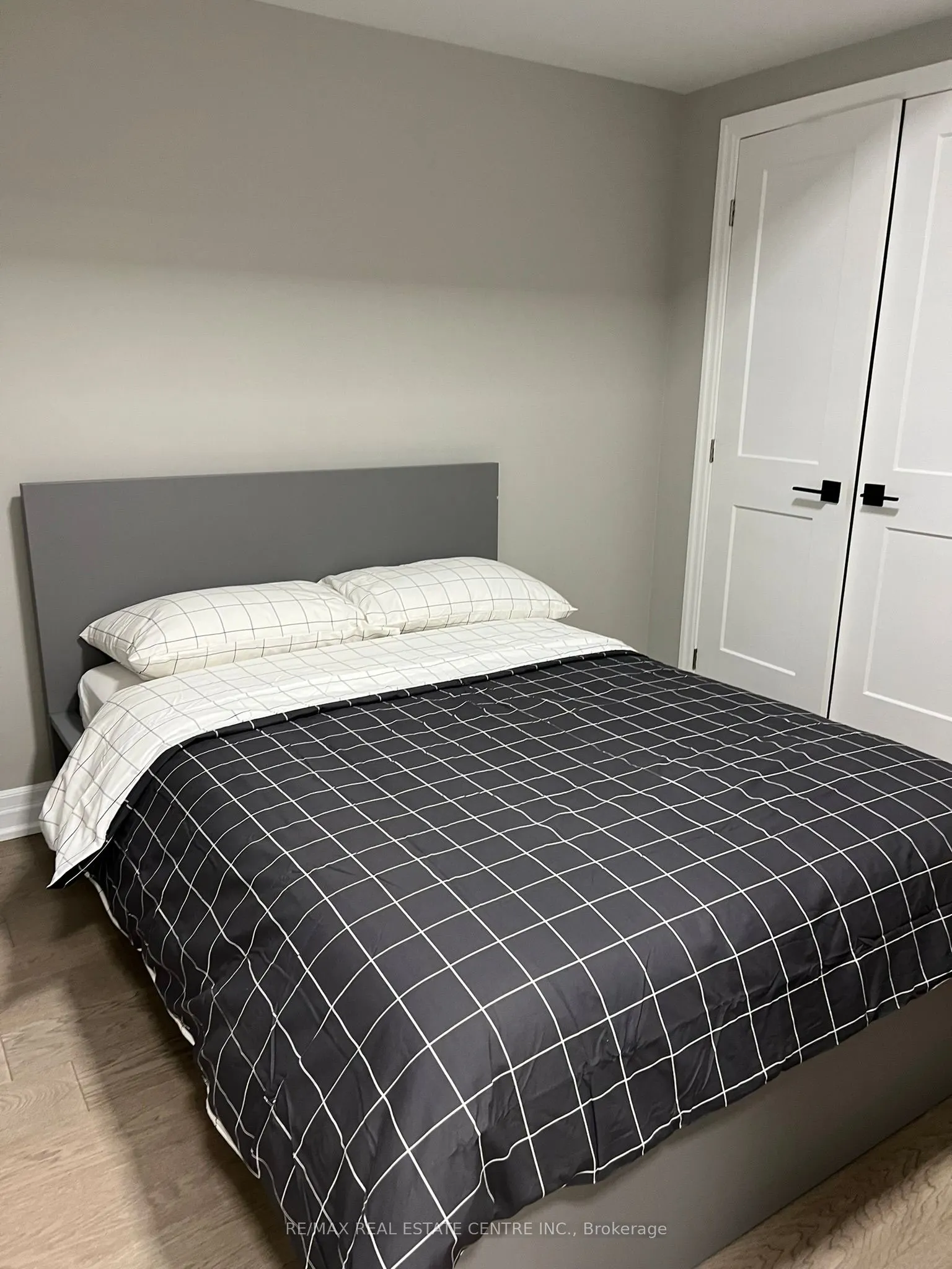 3300 Sunningdale Gardens, #Basmt.