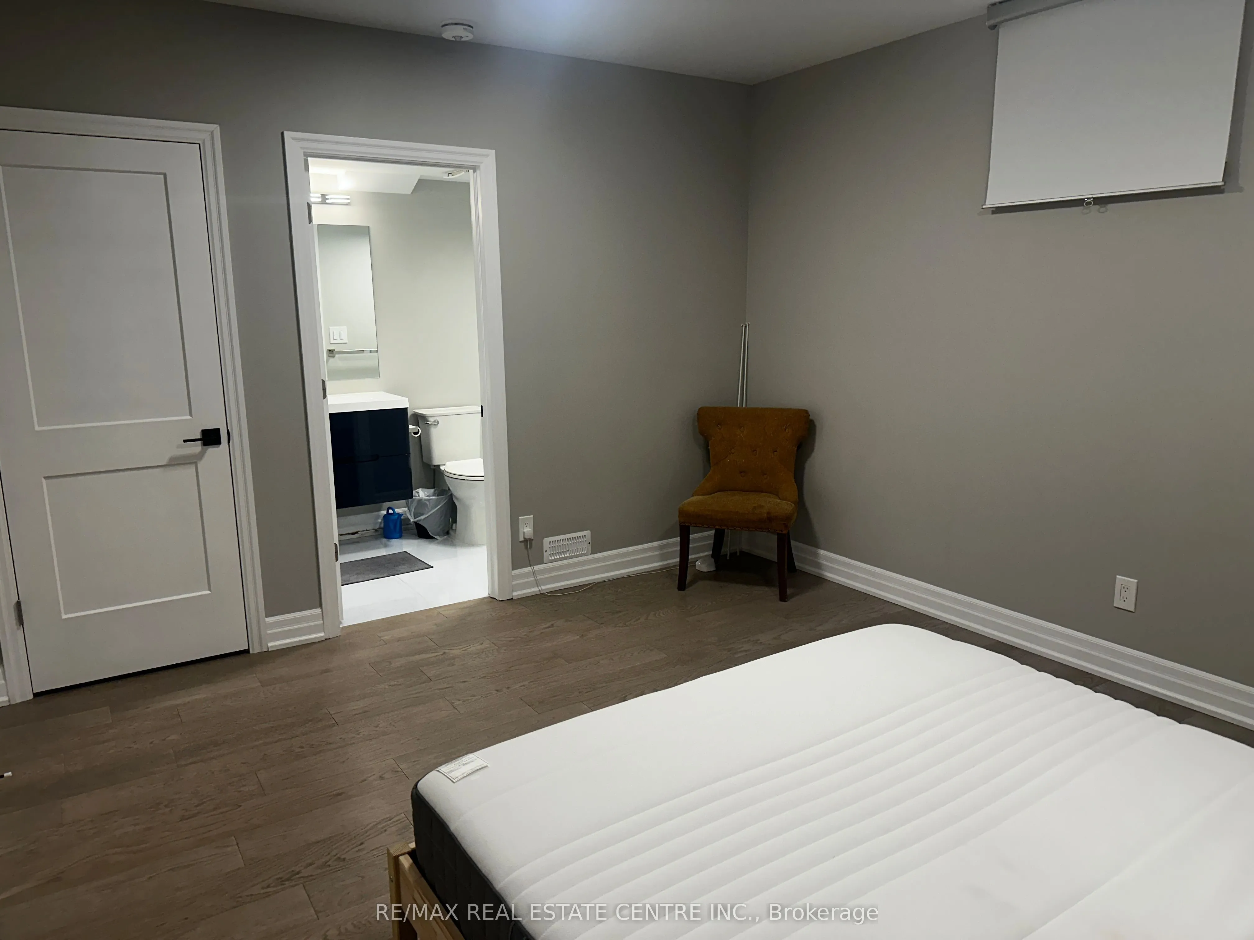3300 Sunningdale Gardens, #Basmt.