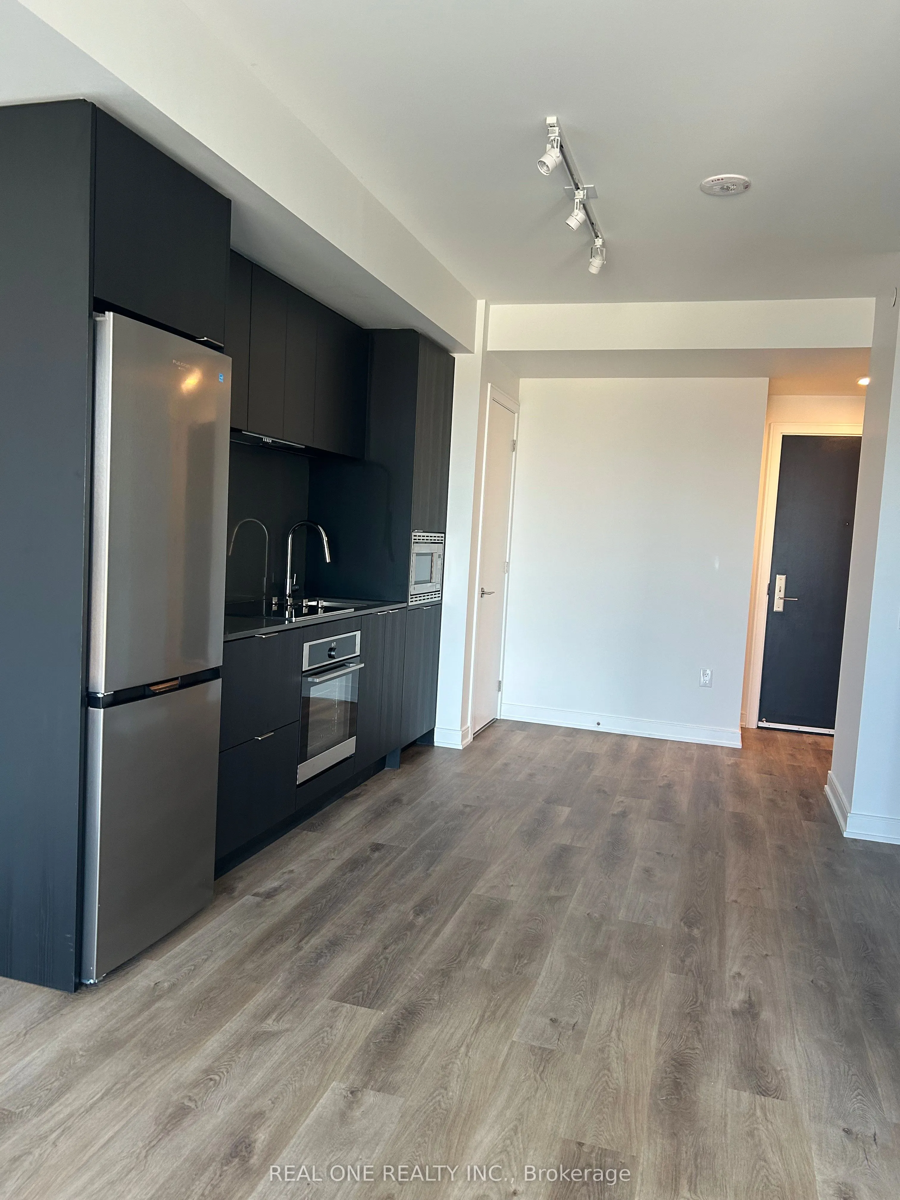 3009 Novar Road, #1518