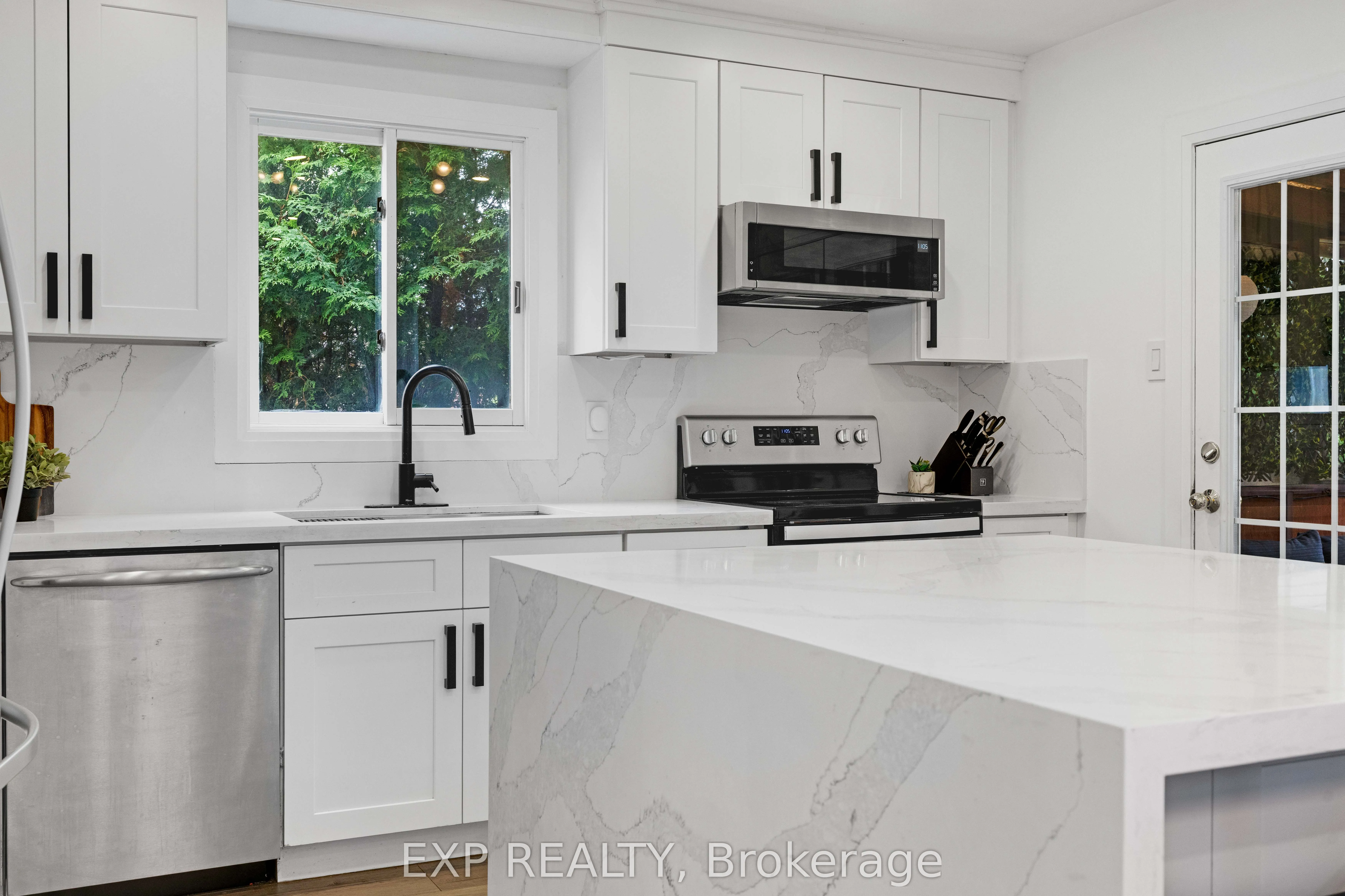 1674 Princelea Place