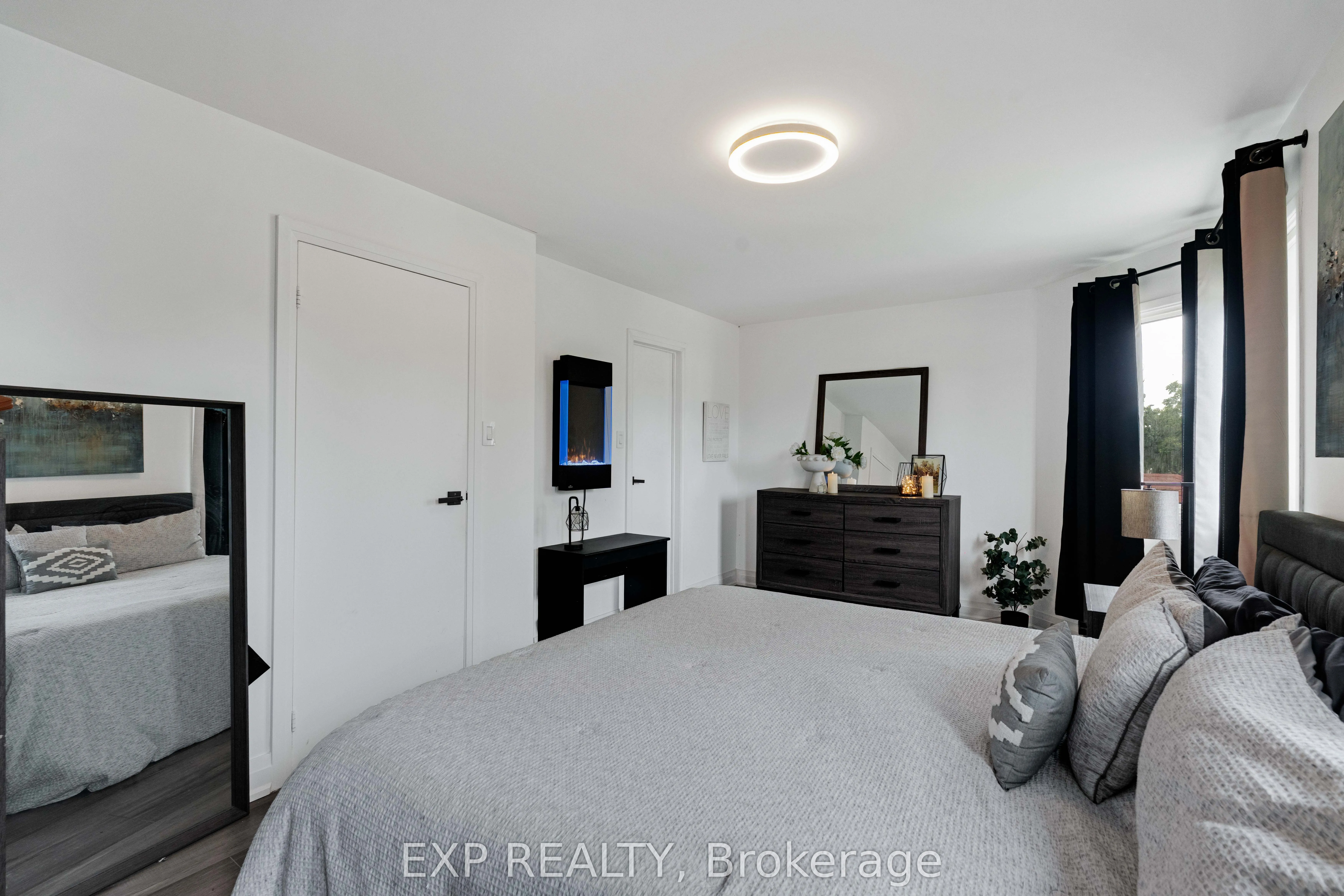 1674 Princelea Place
