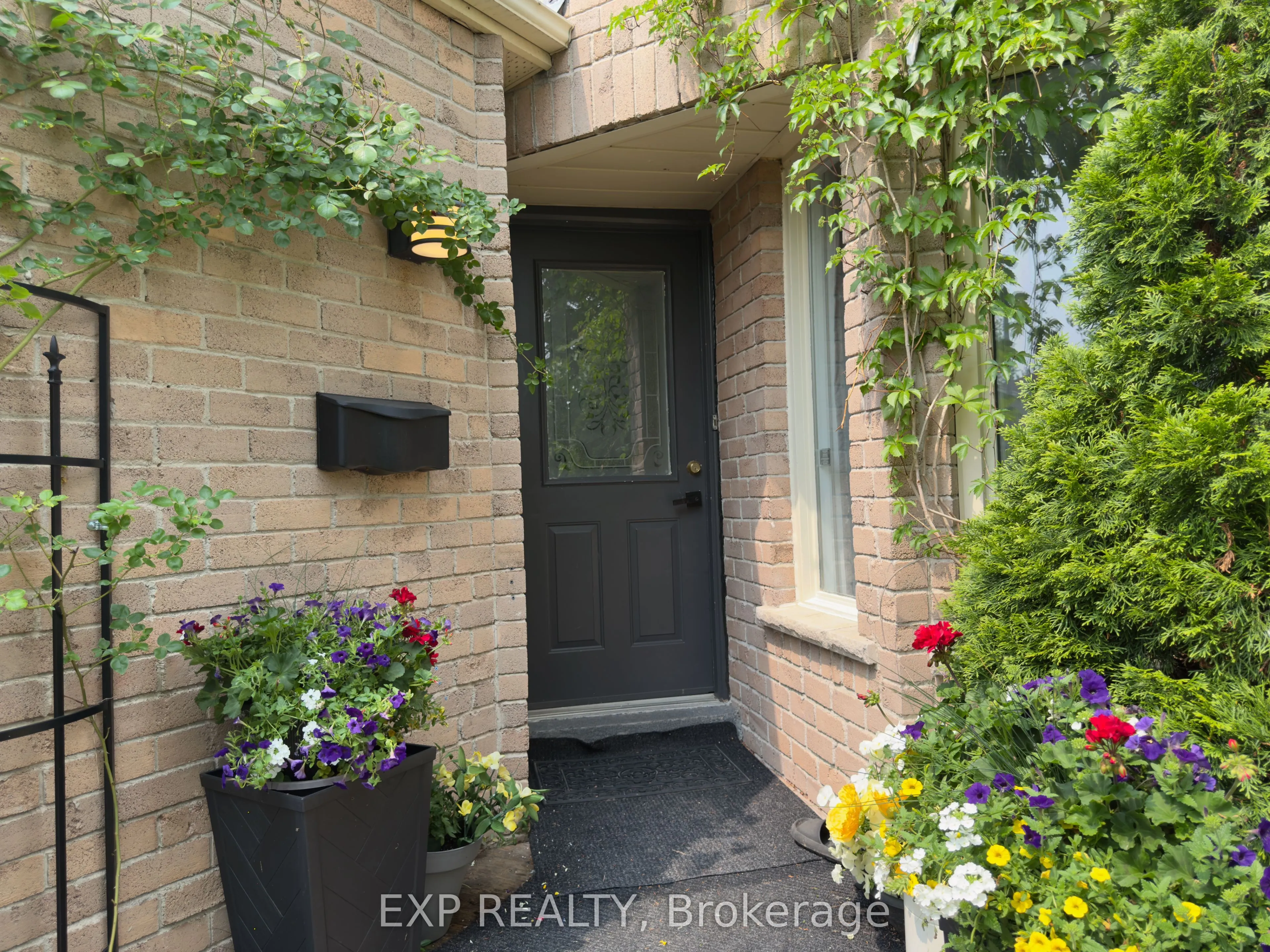 1674 Princelea Place