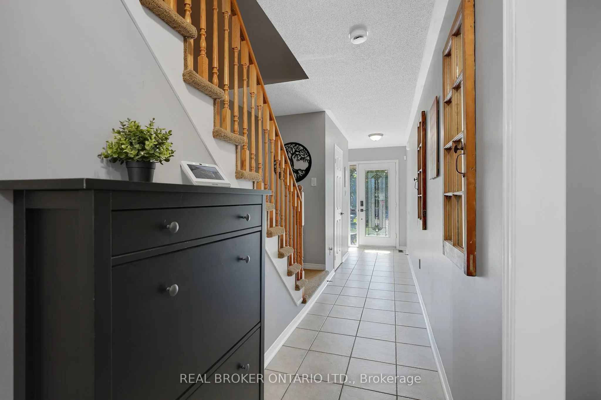 4 Ironhorse Crescent
