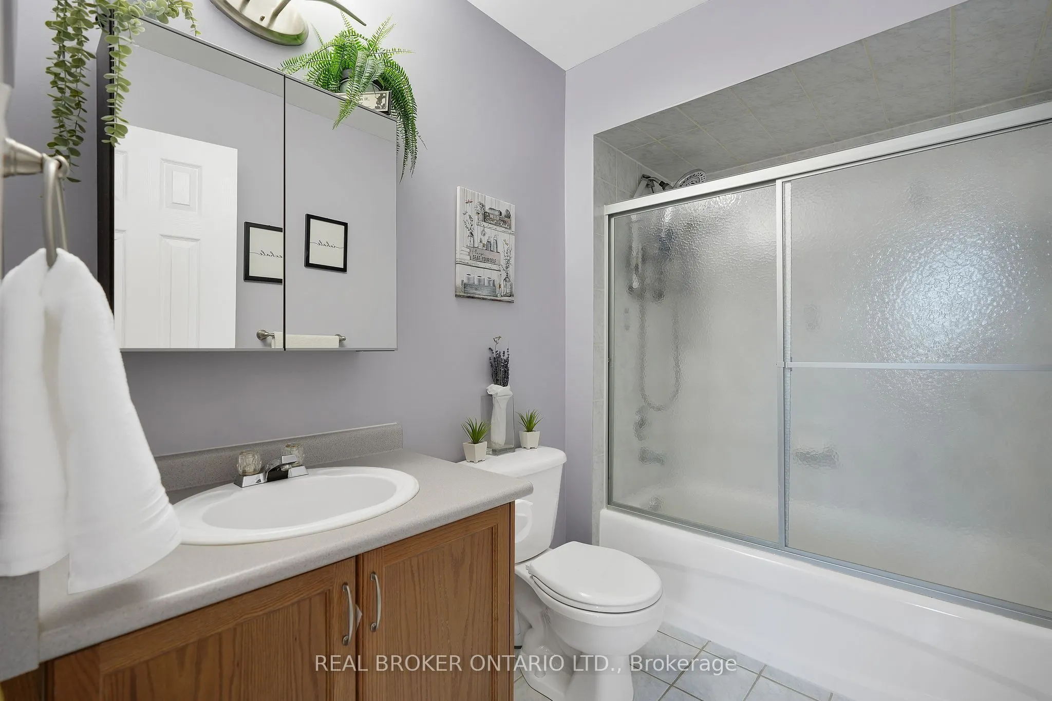 4 Ironhorse Crescent