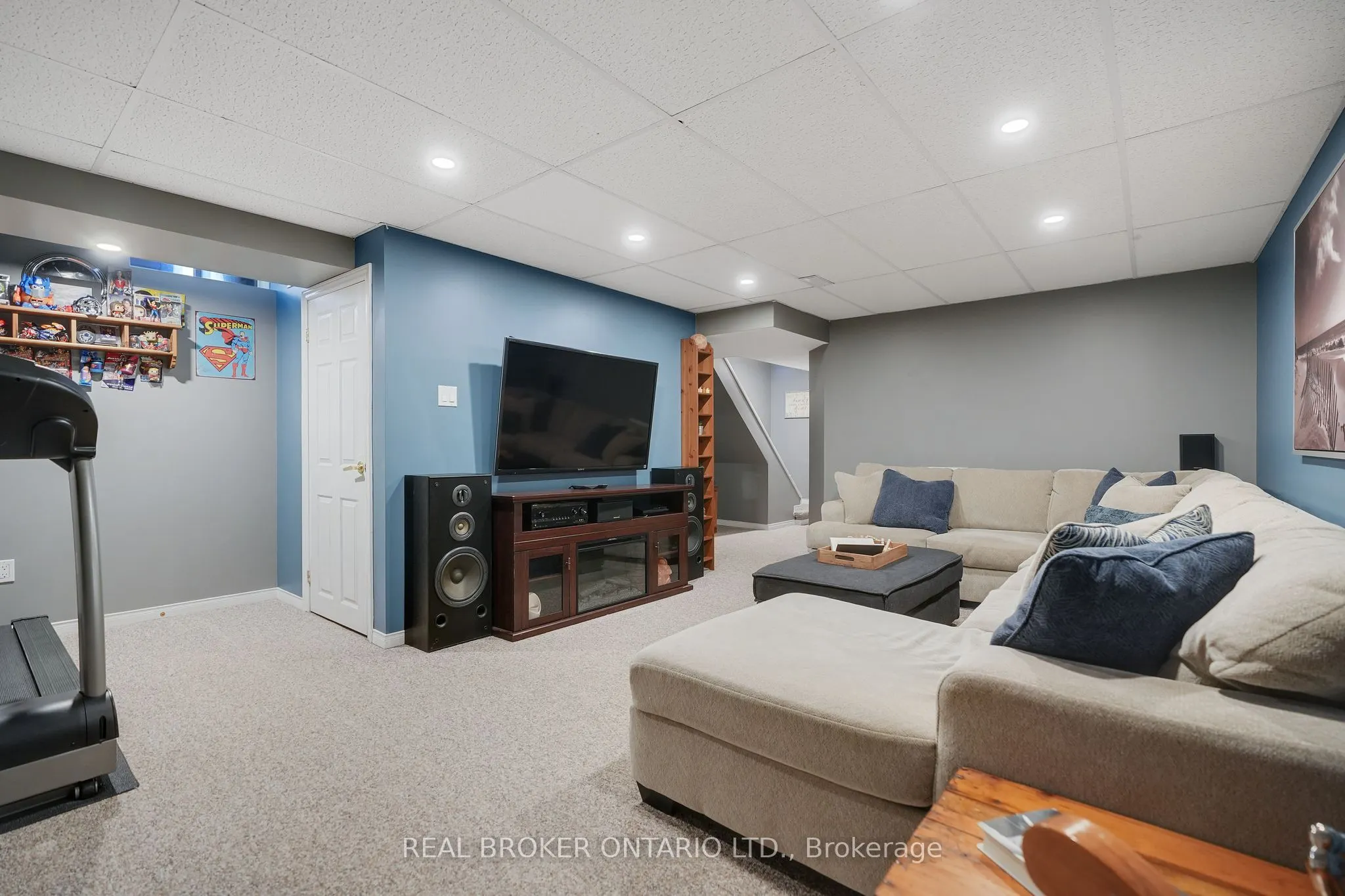 4 Ironhorse Crescent