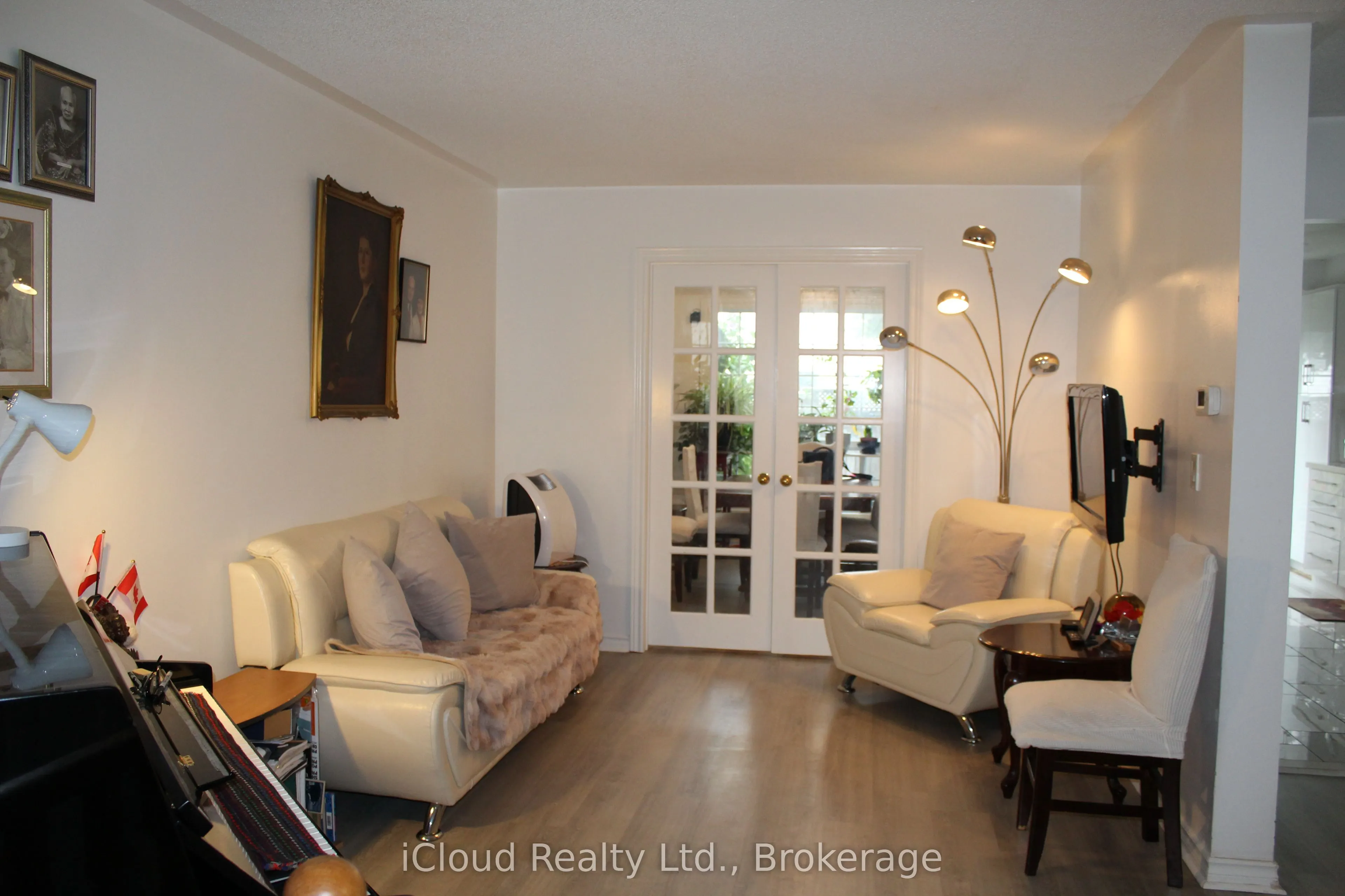 3 Hartnell Square, #2