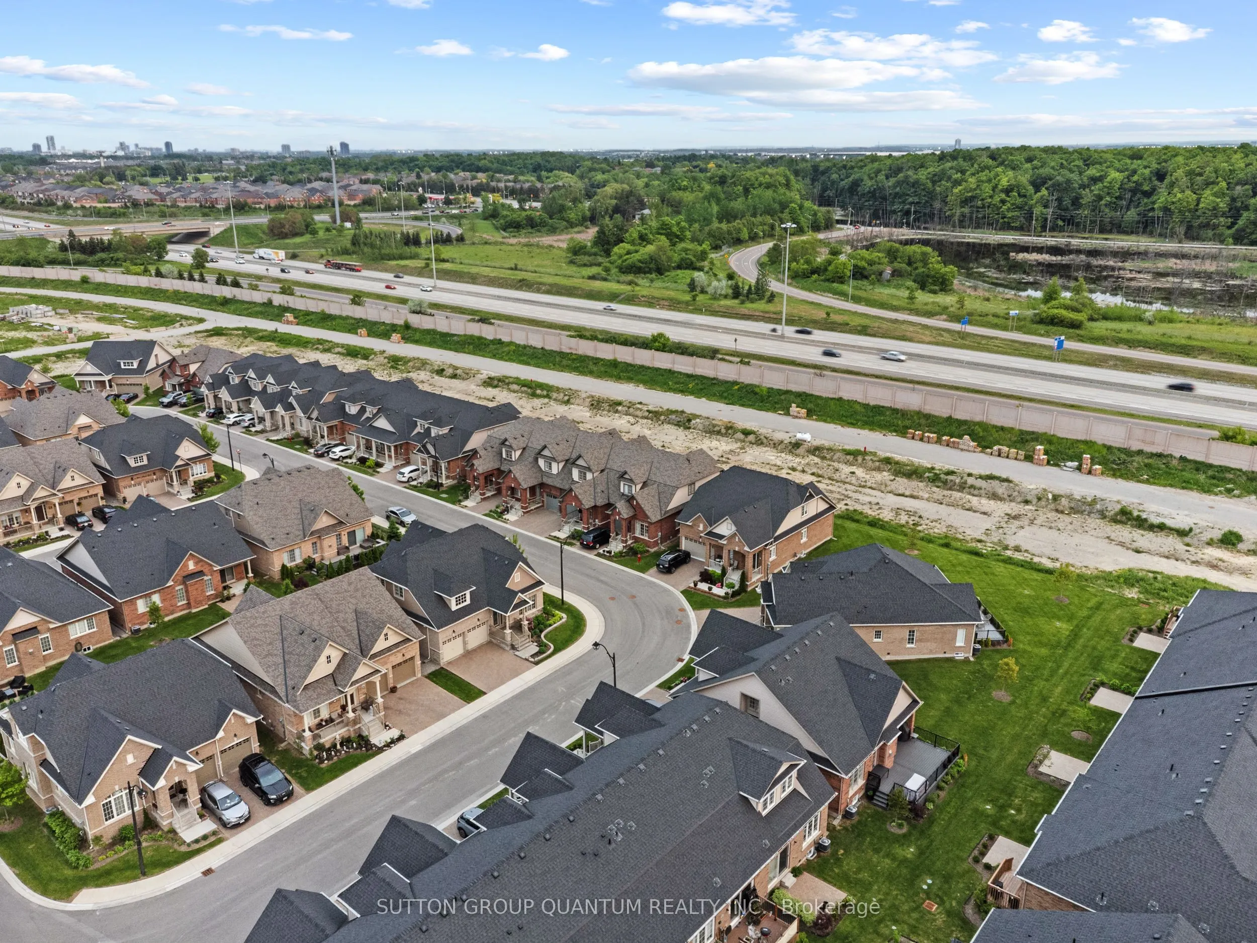 36 Bluestone Crescent, #36