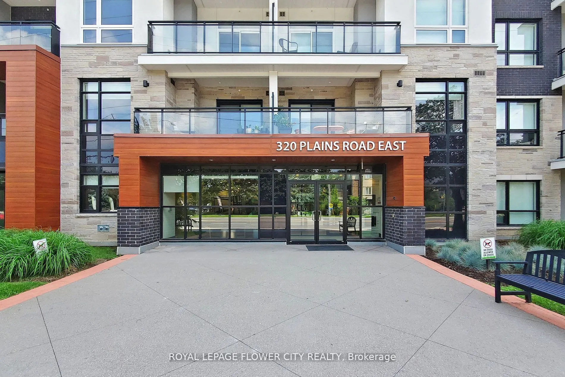 320 Plains Road E, #106