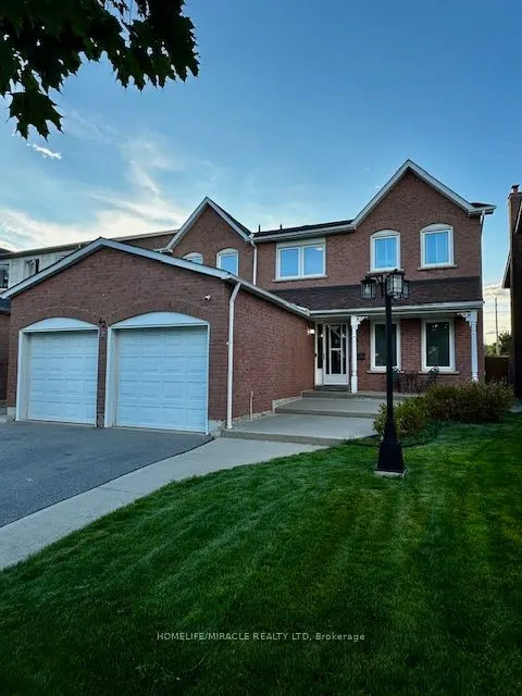 42 Neville Crescent