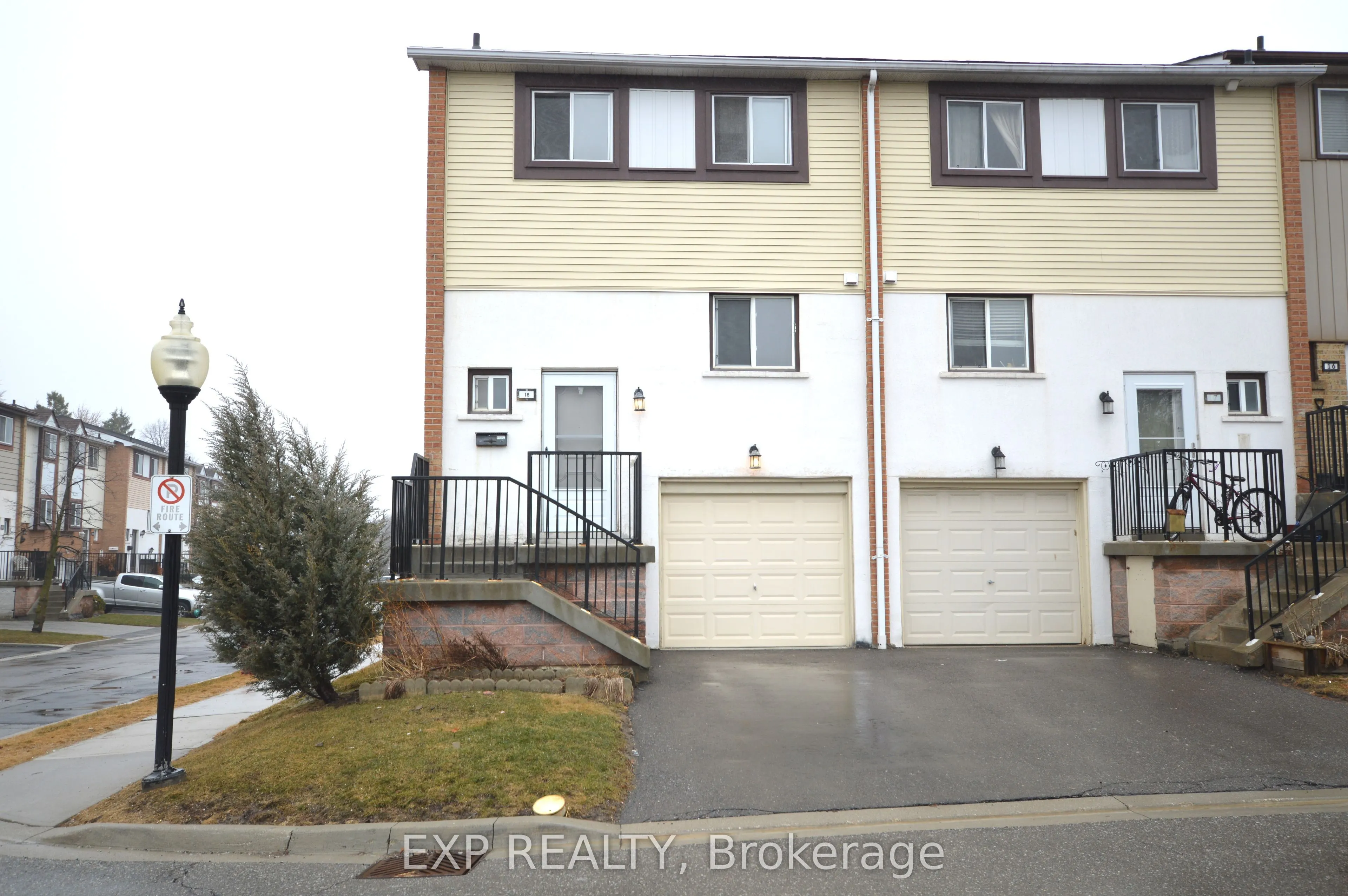 18 Moregate Crescent, #10