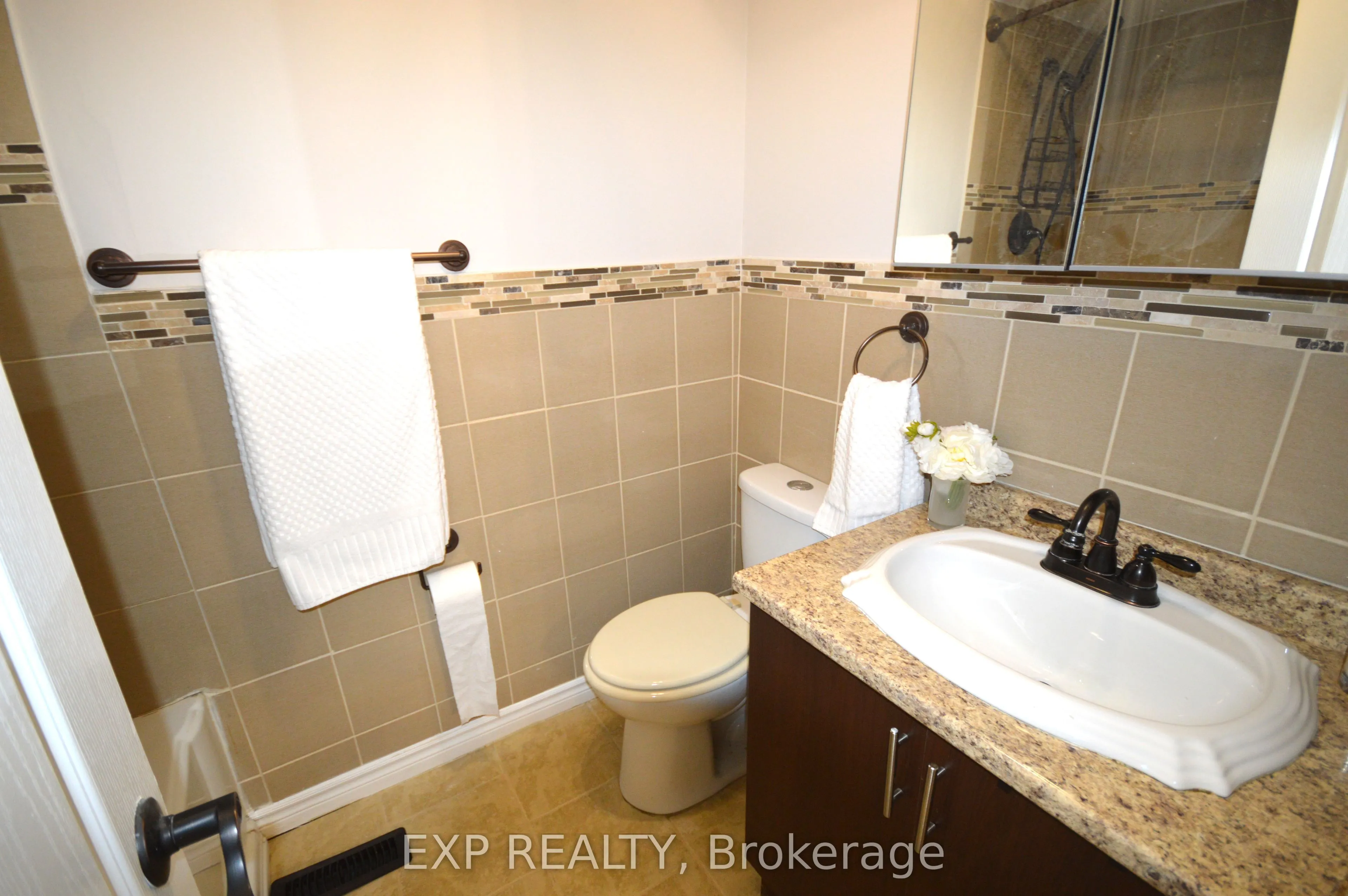 18 Moregate Crescent, #10