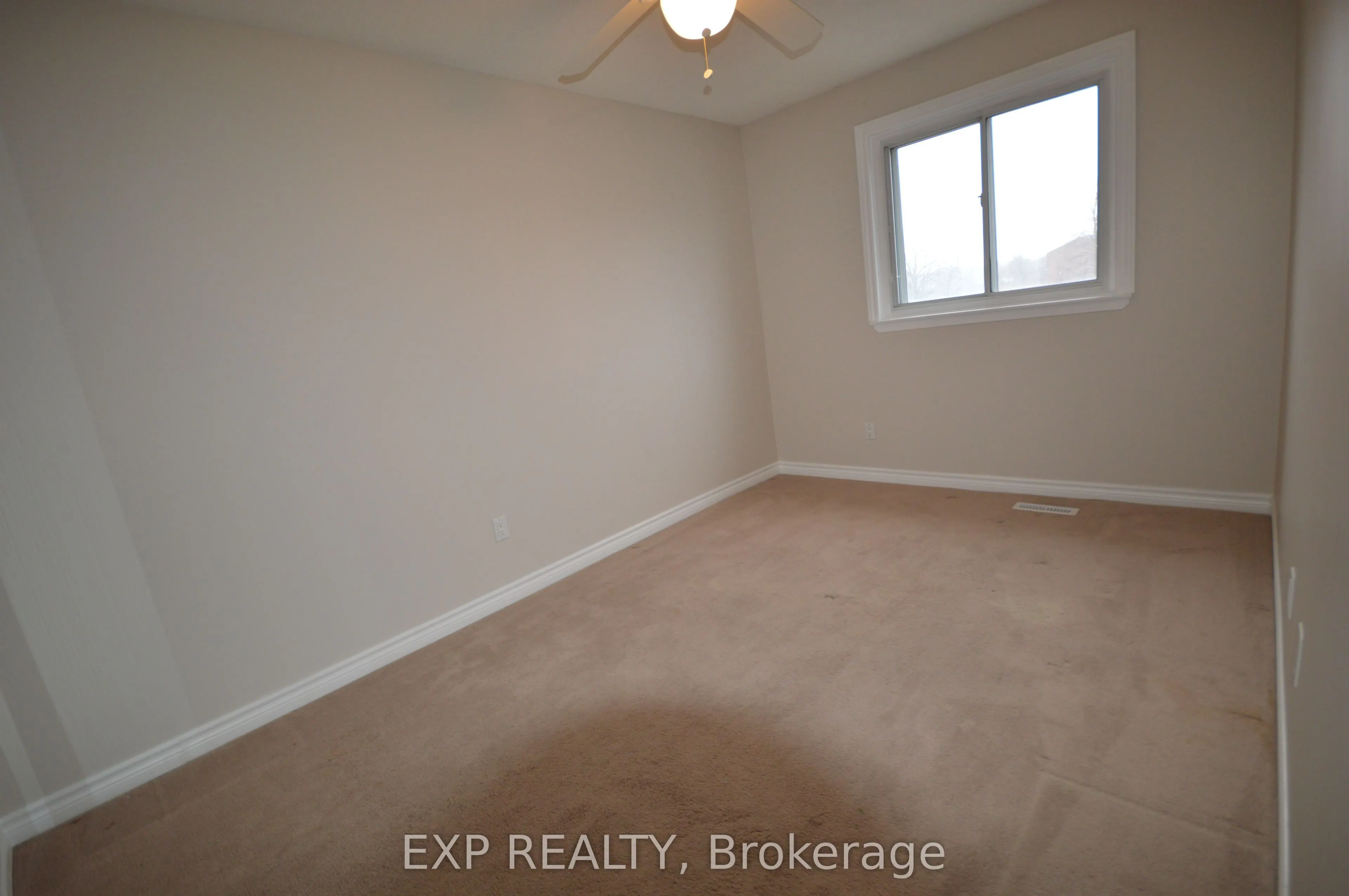 18 Moregate Crescent, #10