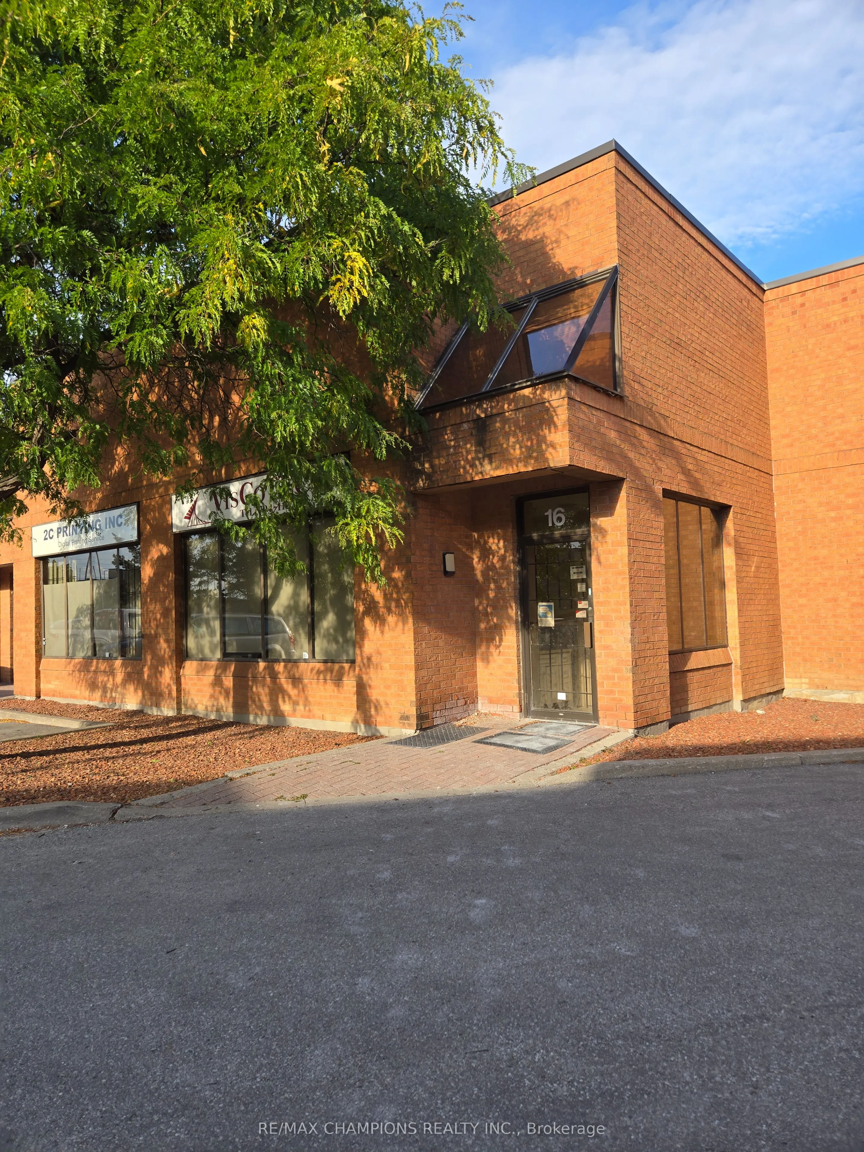 3 Brewster Road, #16