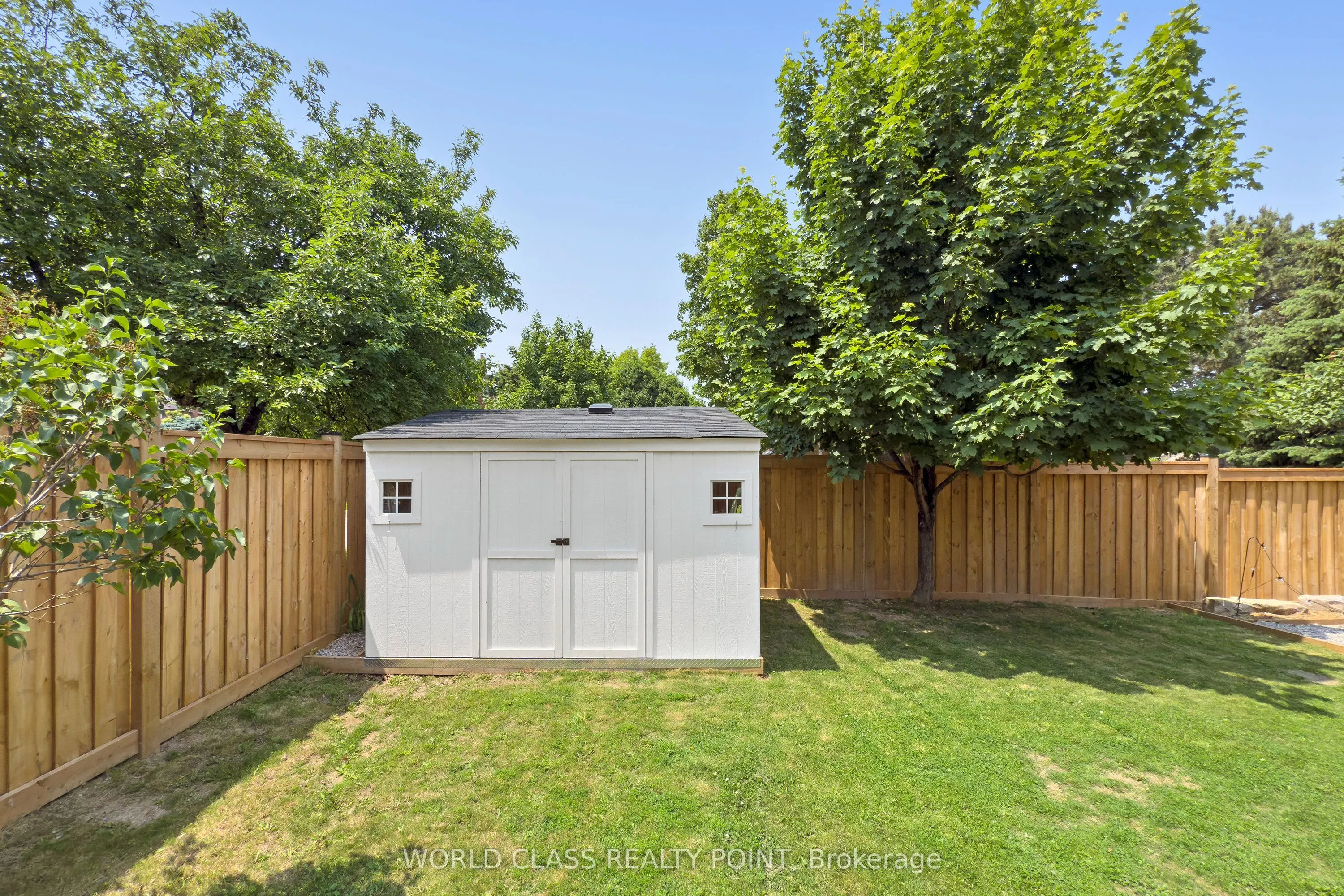 6548 Eastridge Road