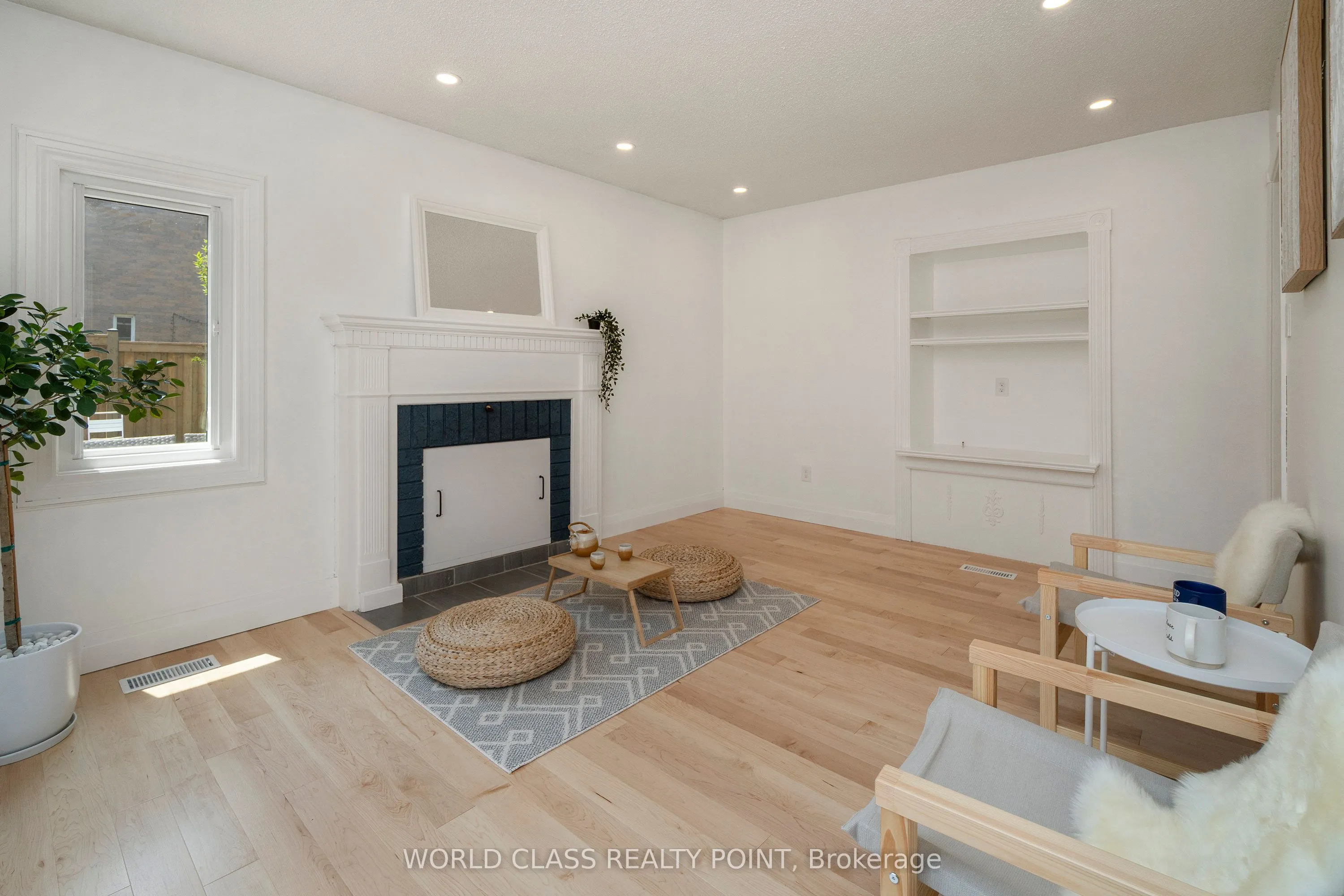 6548 Eastridge Road
