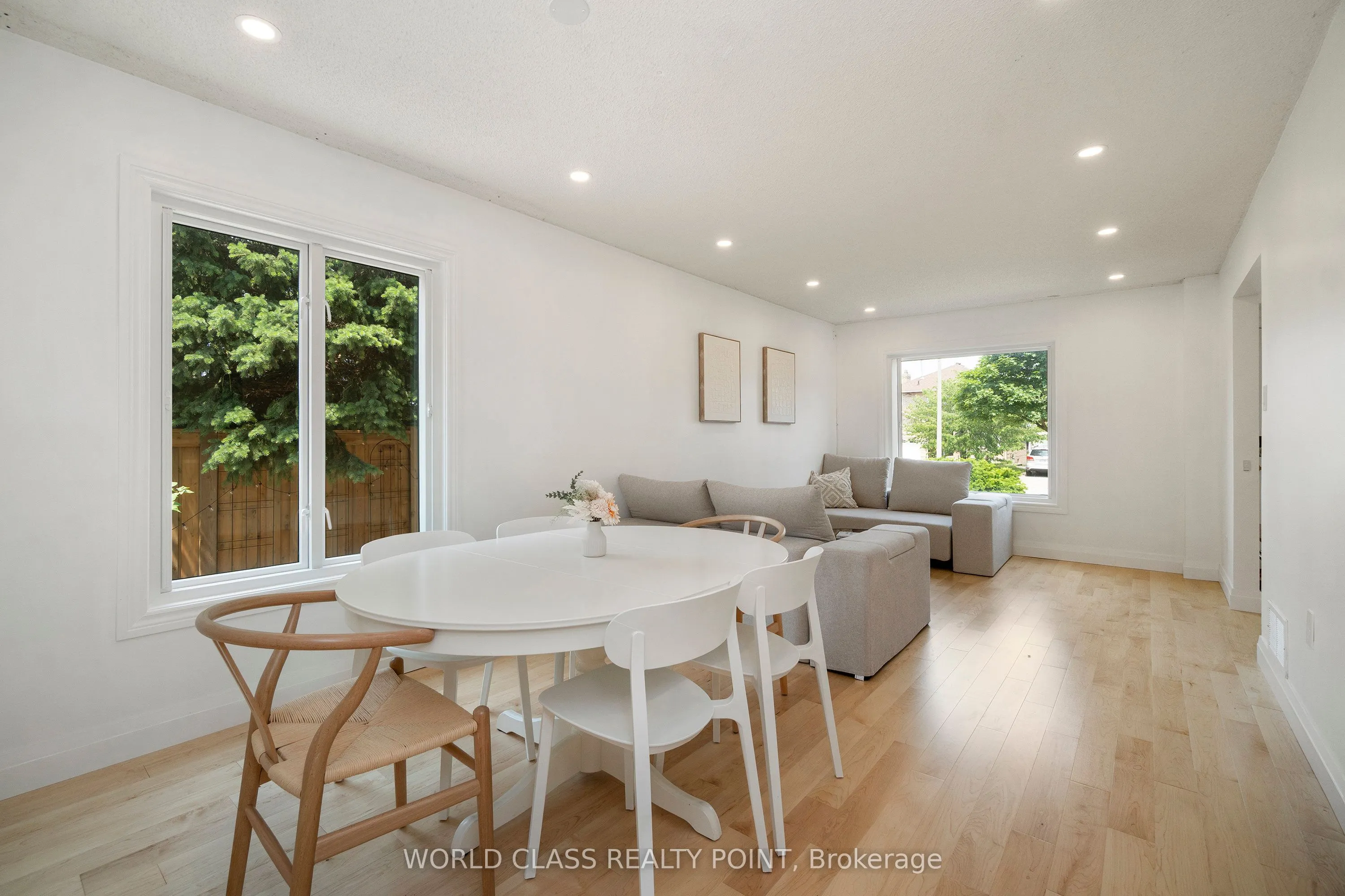 6548 Eastridge Road