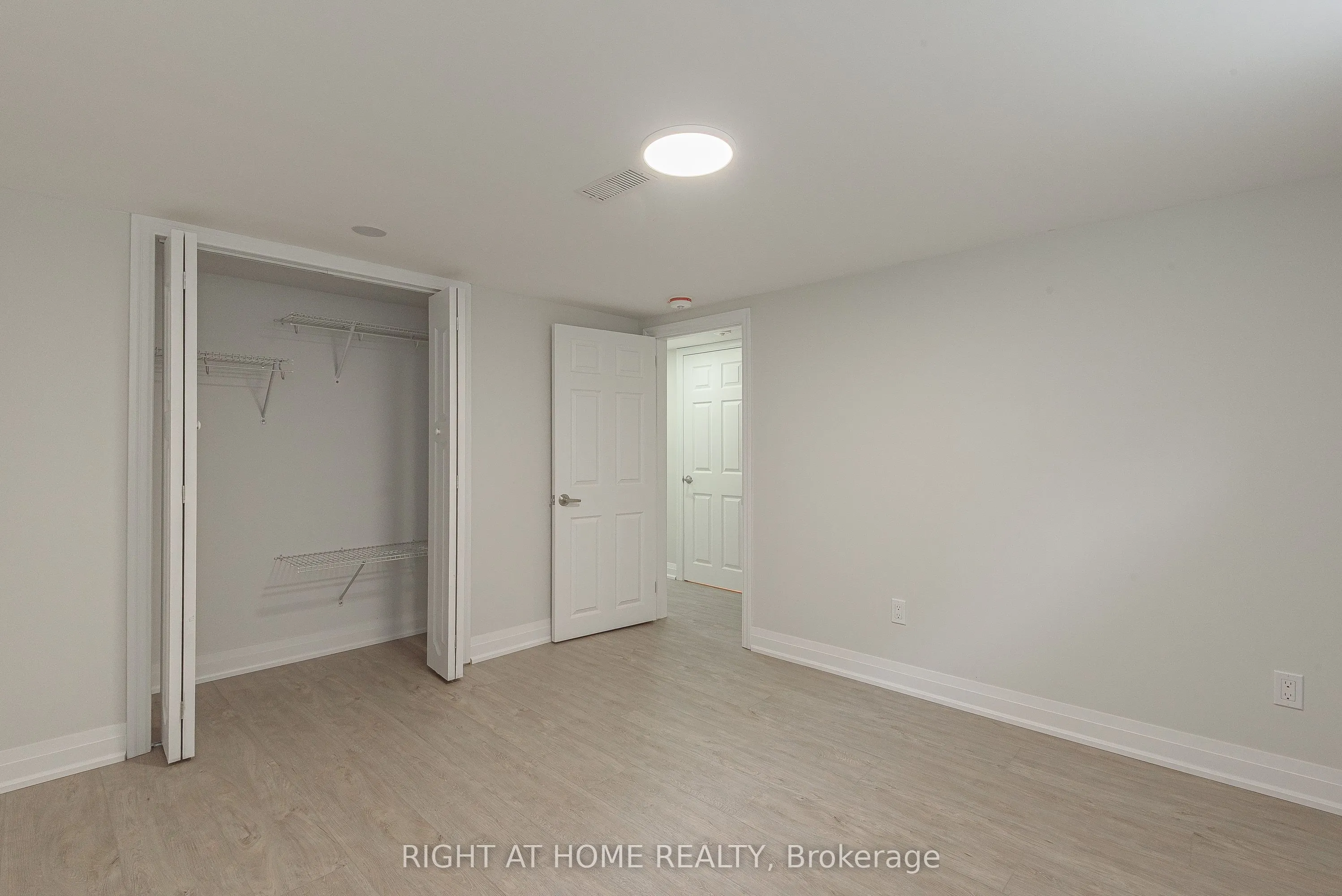 15 Hale Drive