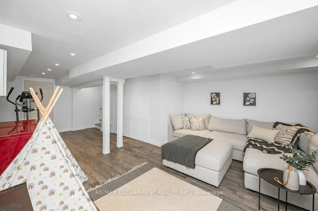 2152 Fiddlers Way