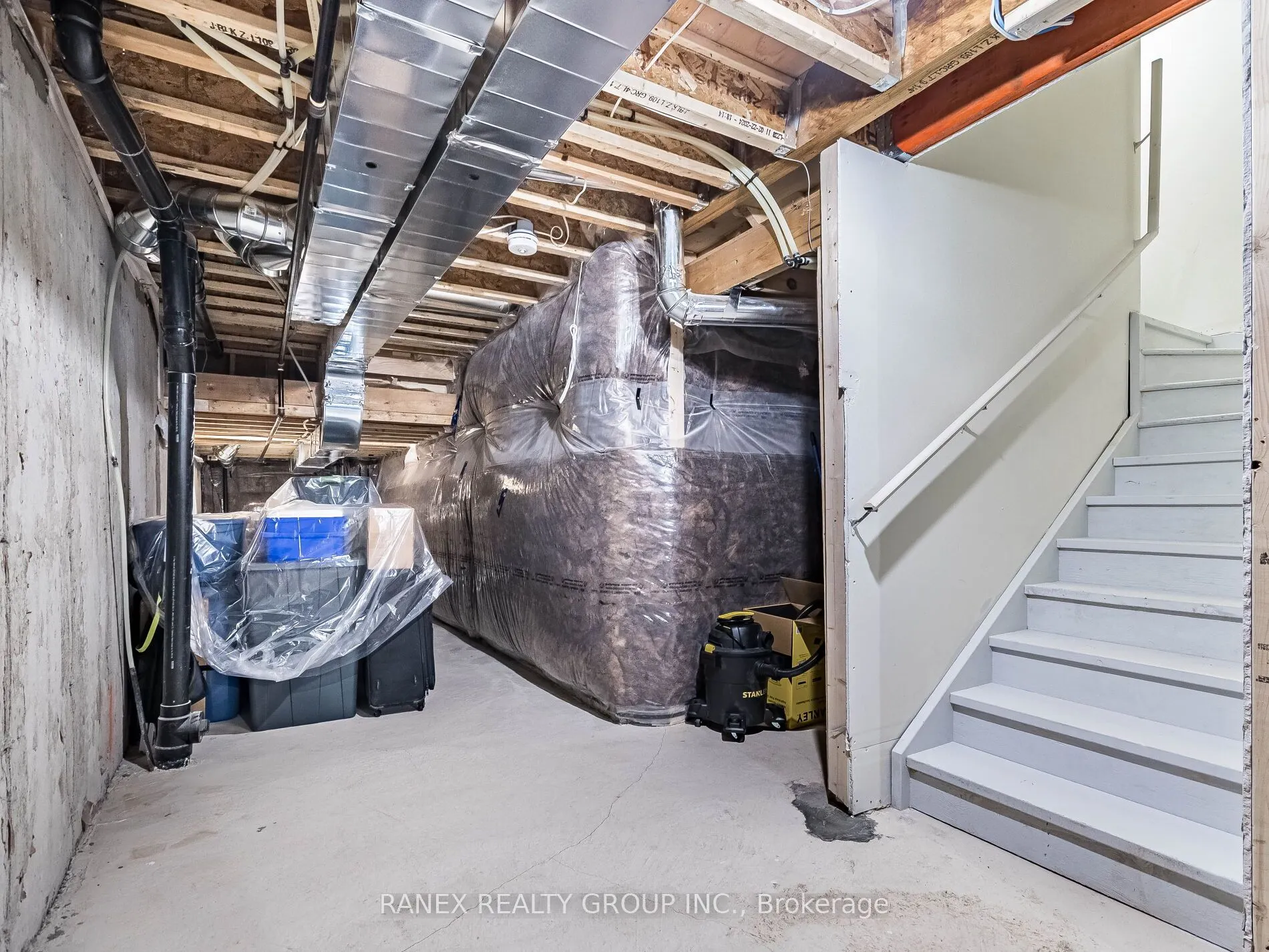 1411 Oakmont Common