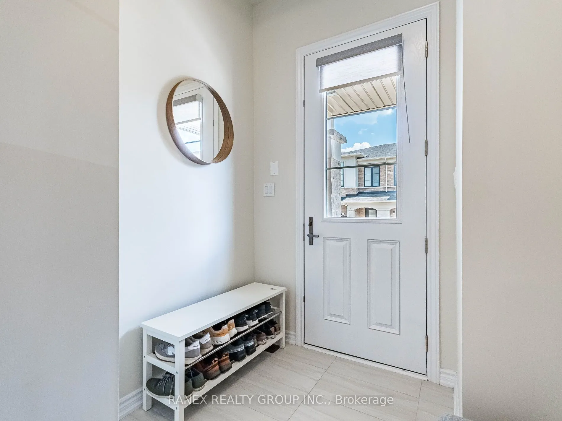 1411 Oakmont Common