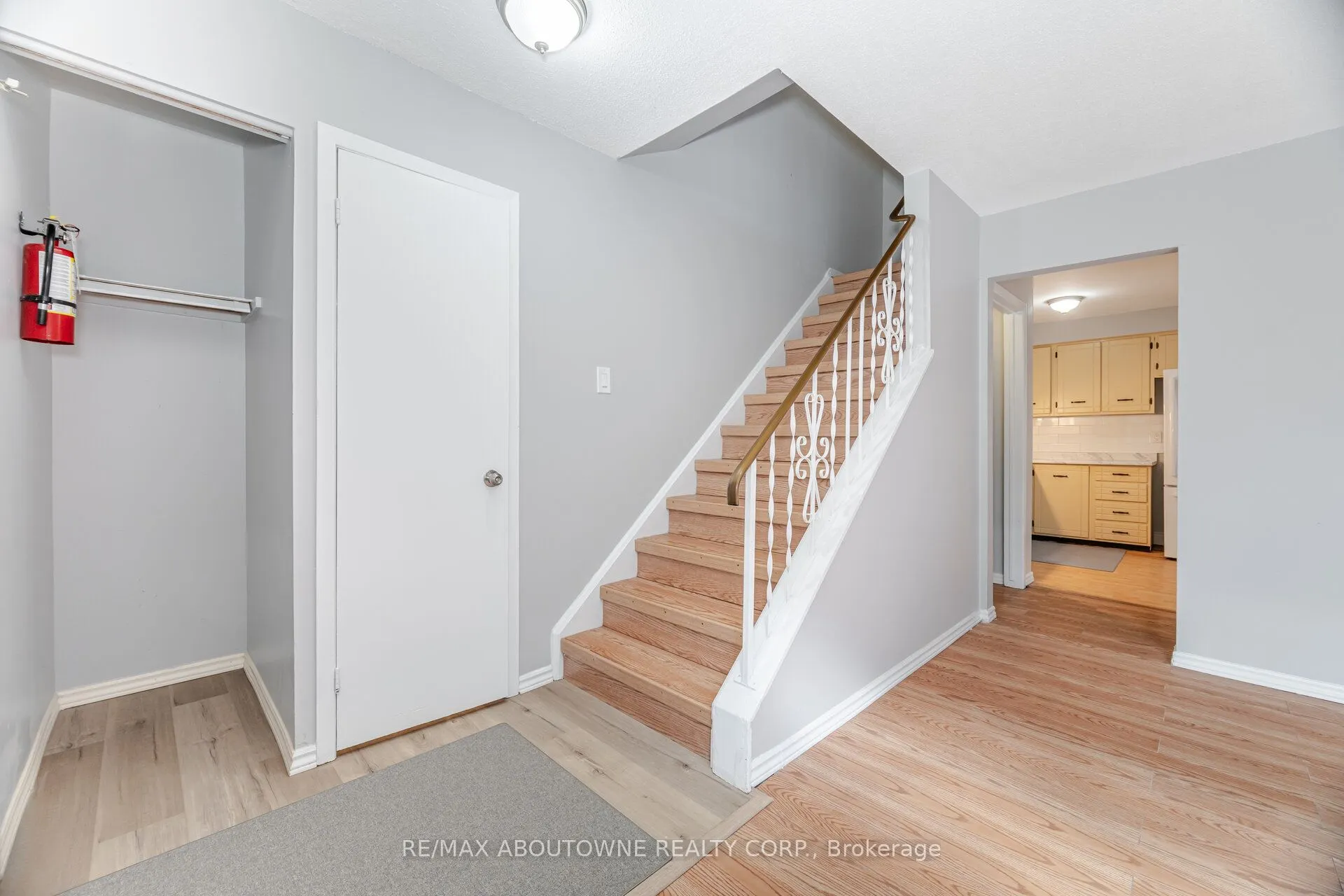 961 Francis Road, #4