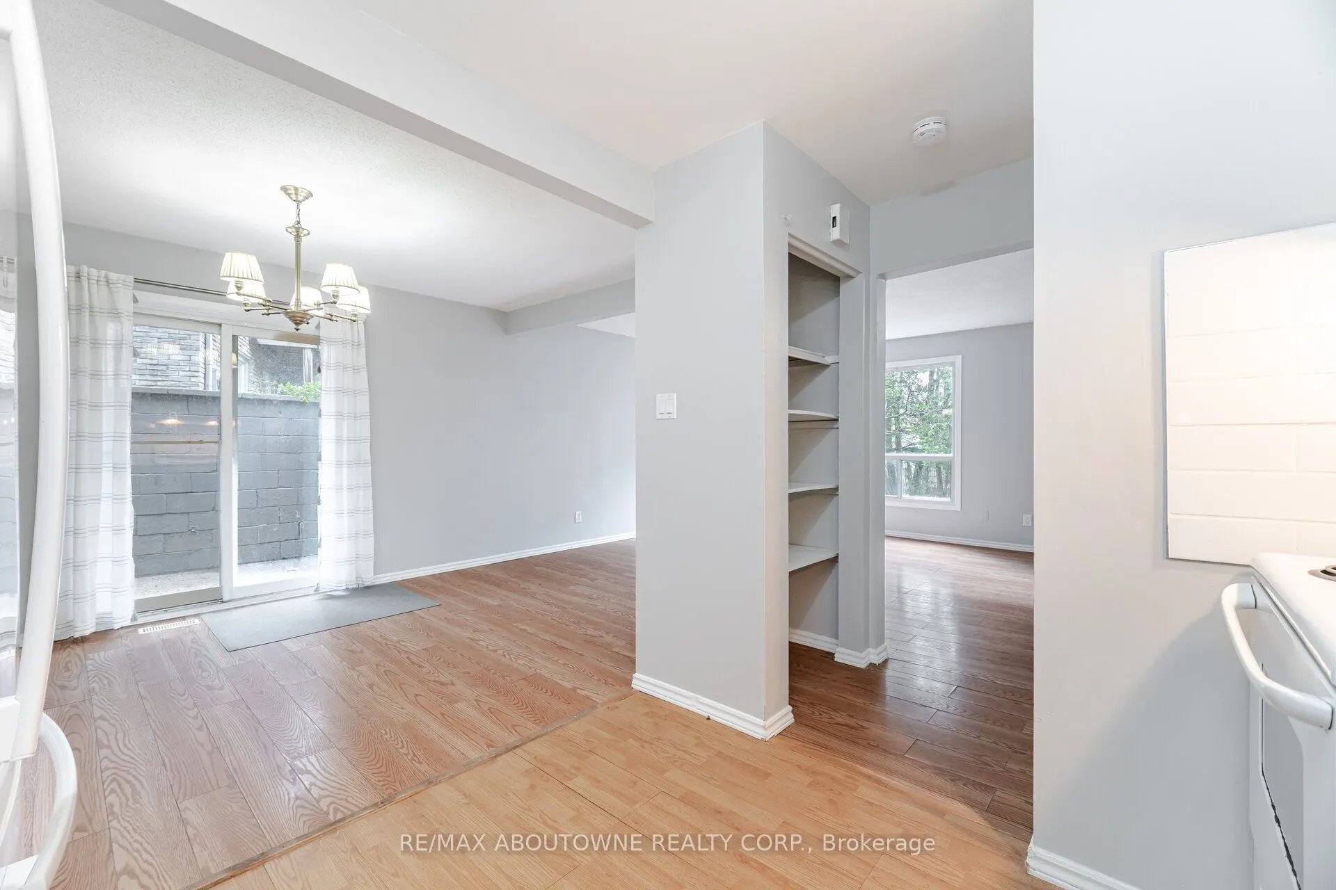 961 Francis Road, #4