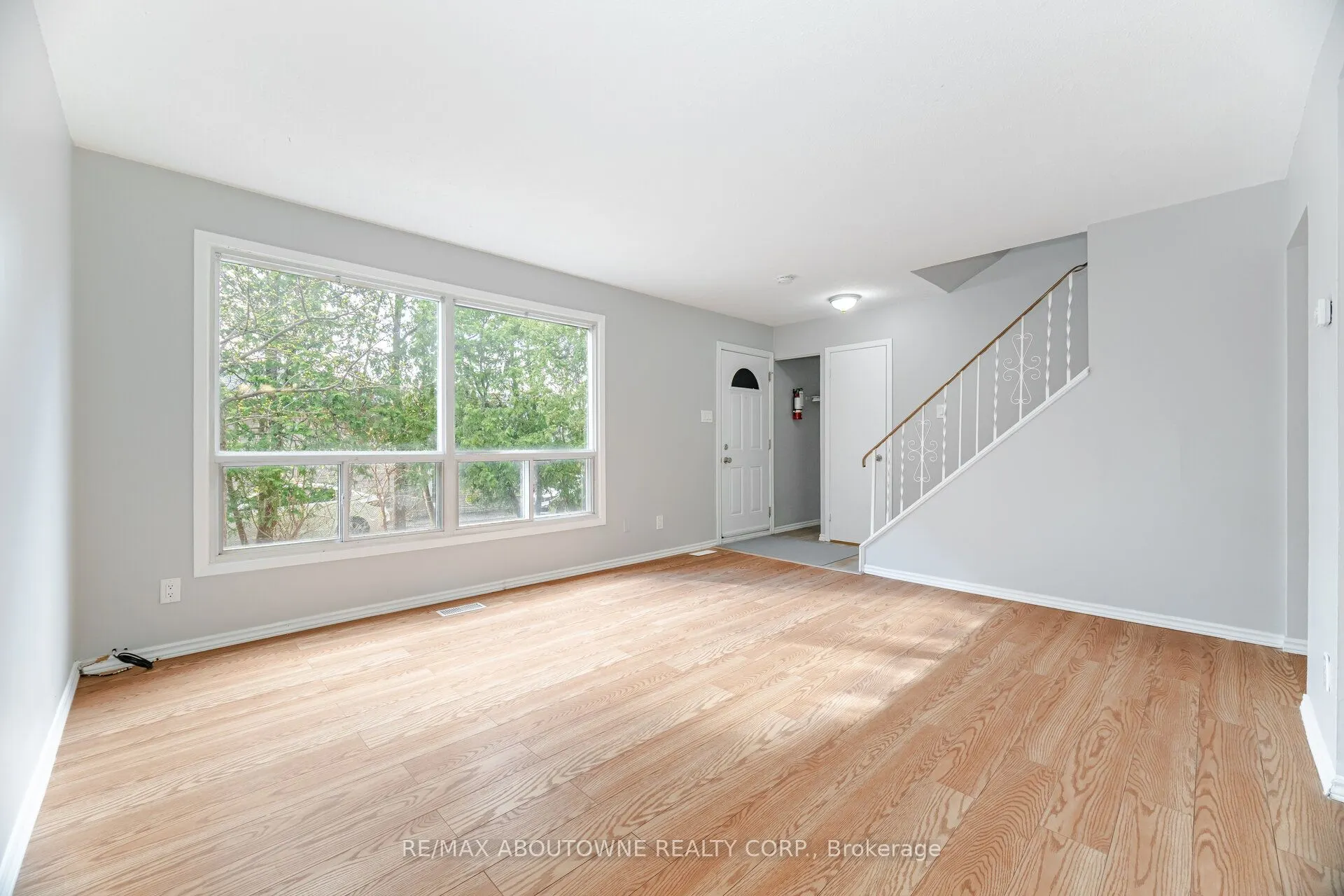 961 Francis Road, #4