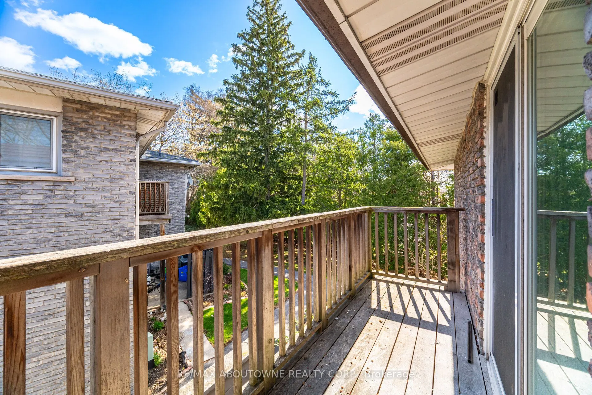 961 Francis Road, #4