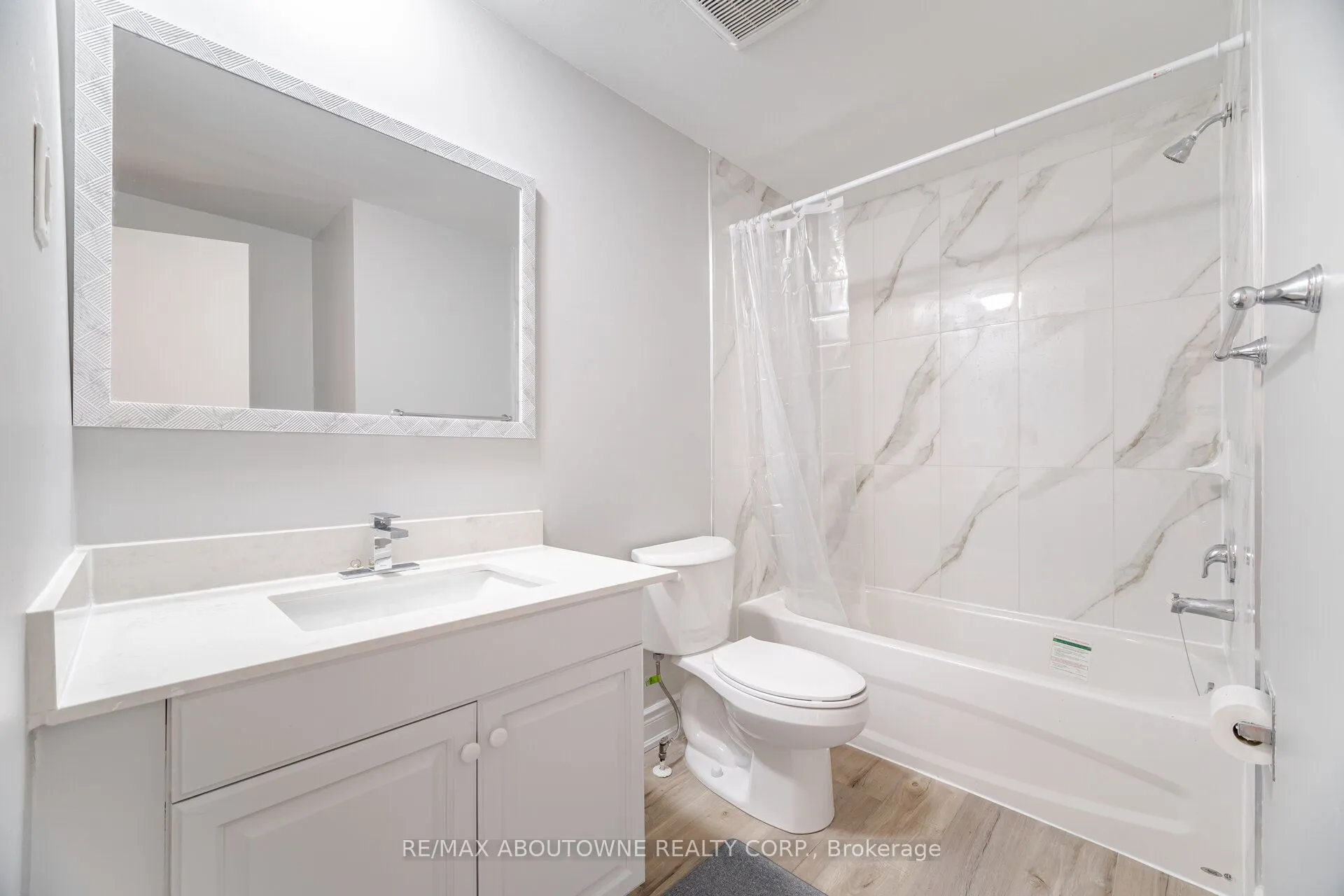 961 Francis Road, #4