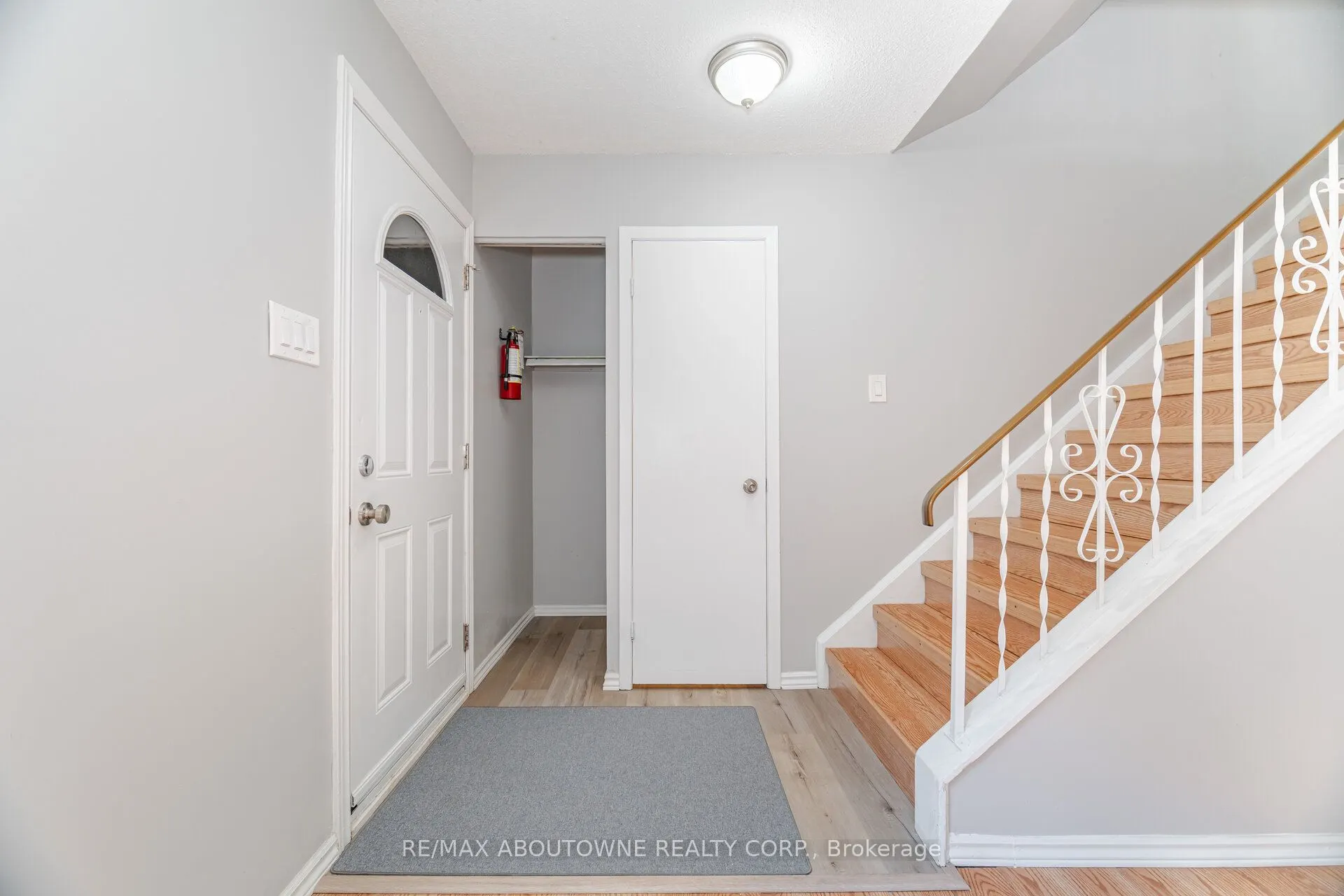 961 Francis Road, #4