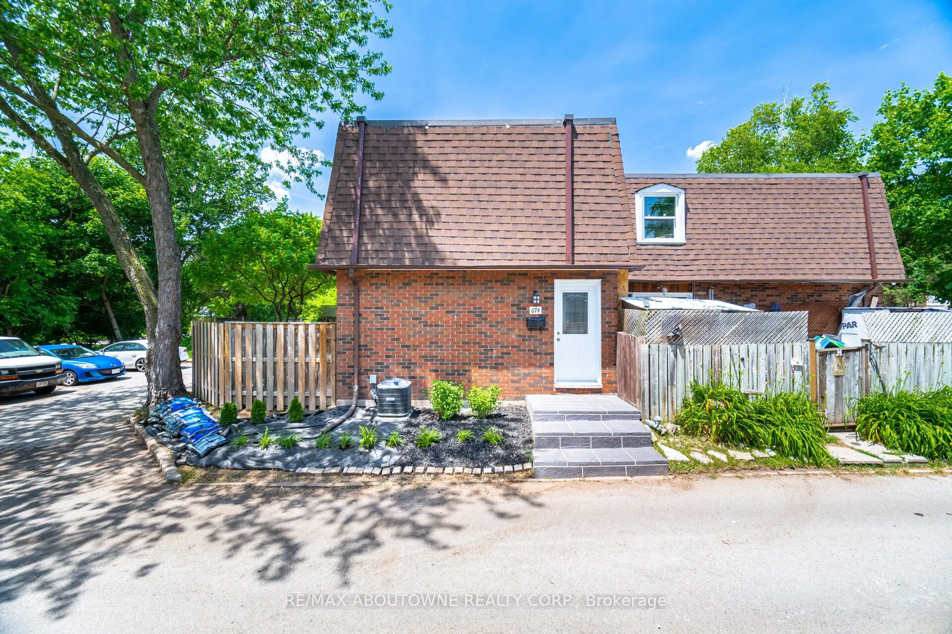 674 Francis Road