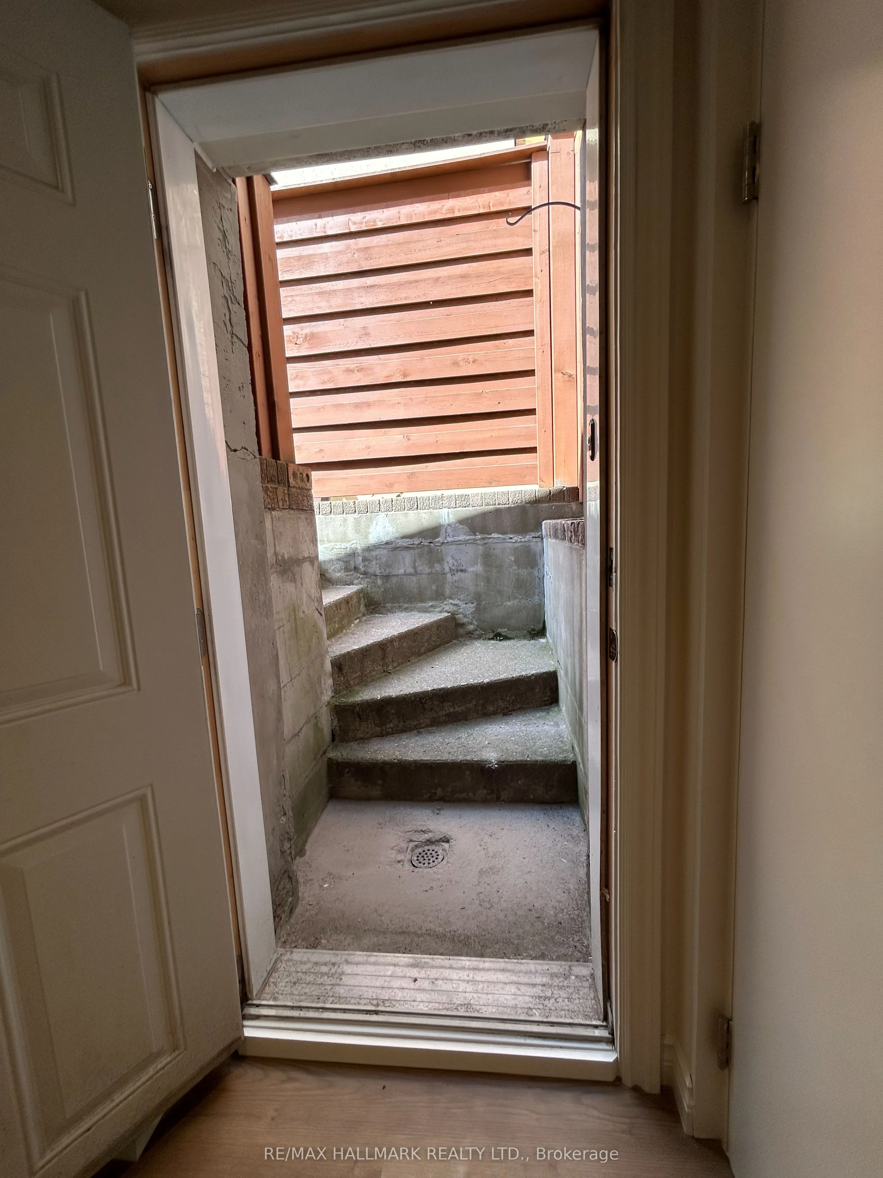 152 Bartlett Avenue