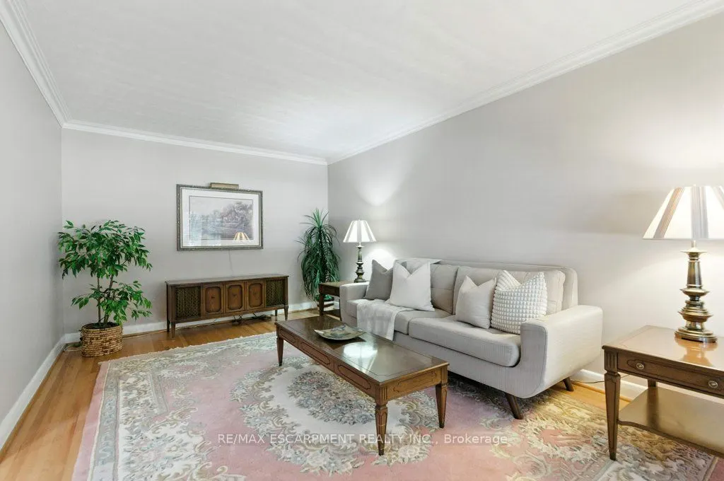 2230 Courtland Drive