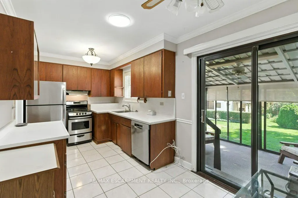 2230 Courtland Drive