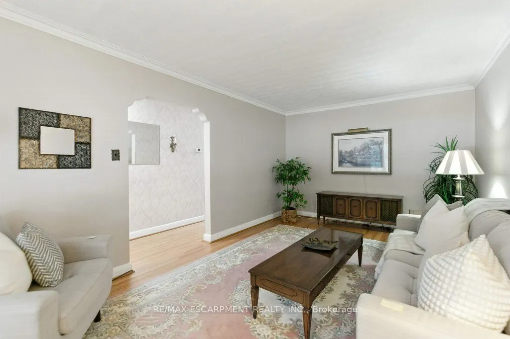 2230 Courtland Drive