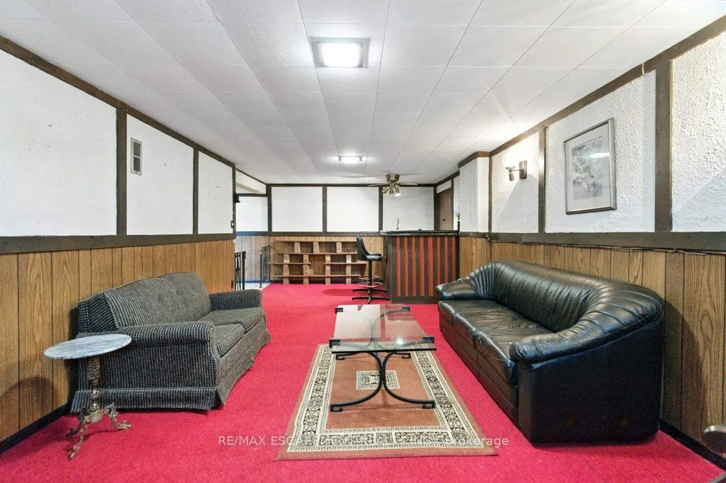 2230 Courtland Drive