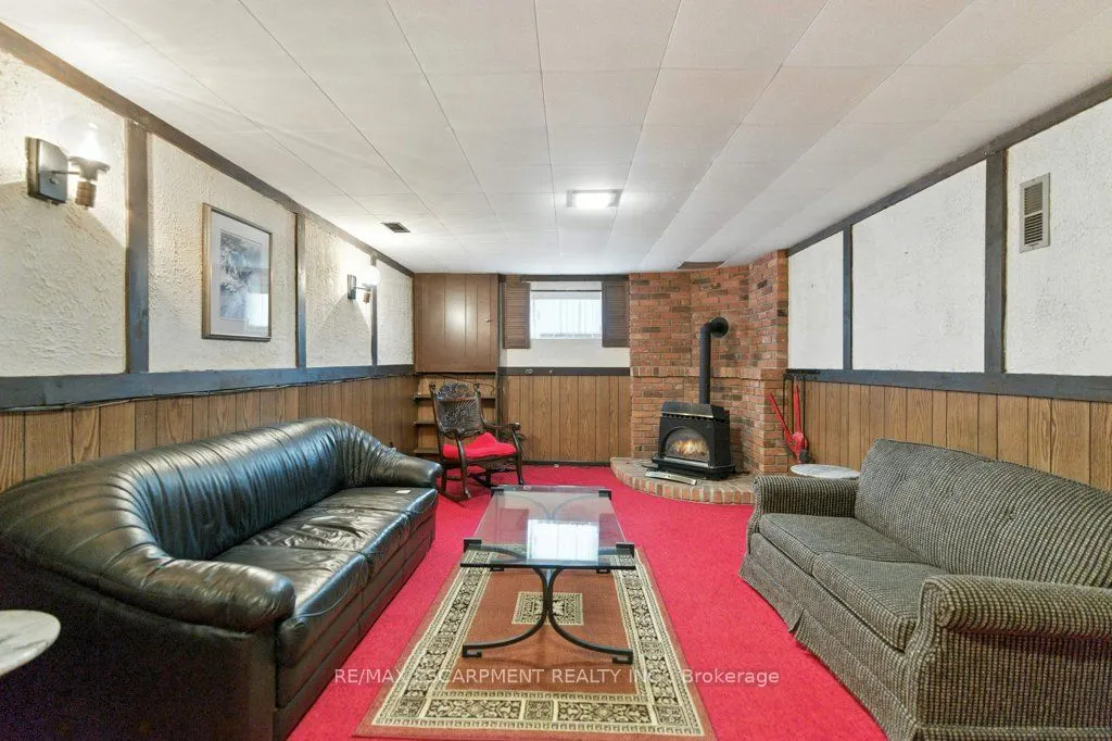 2230 Courtland Drive