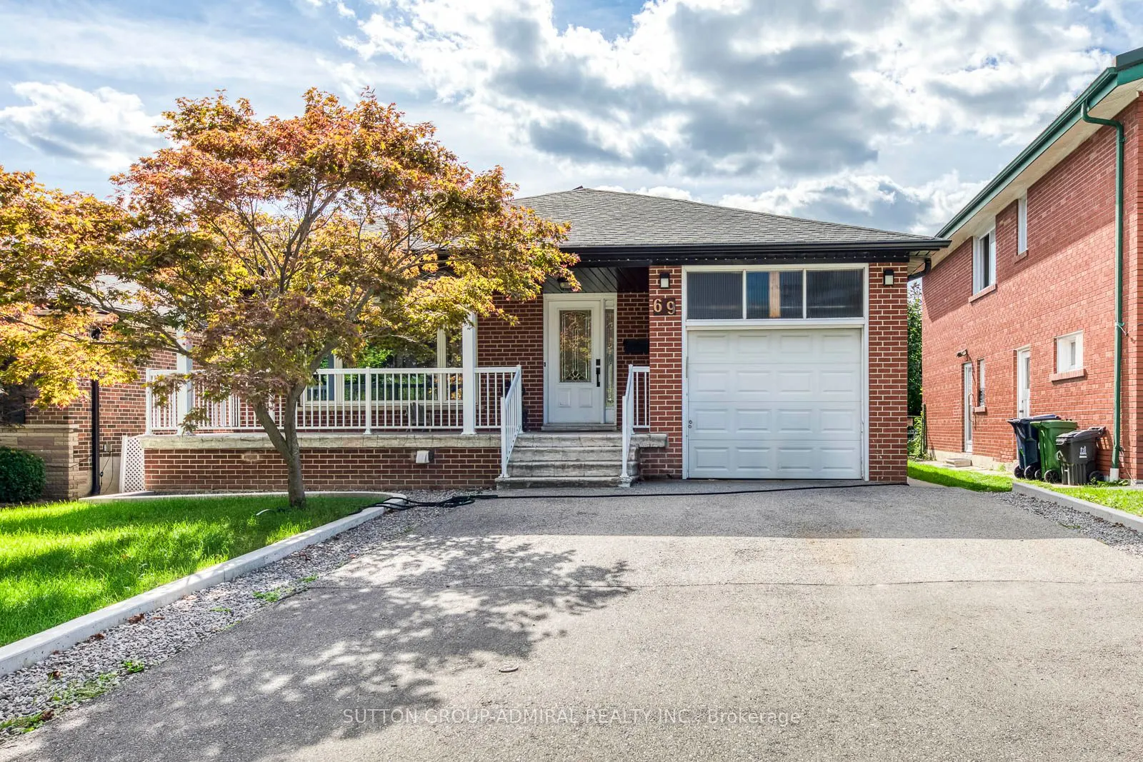 69 Norgrove Crescent