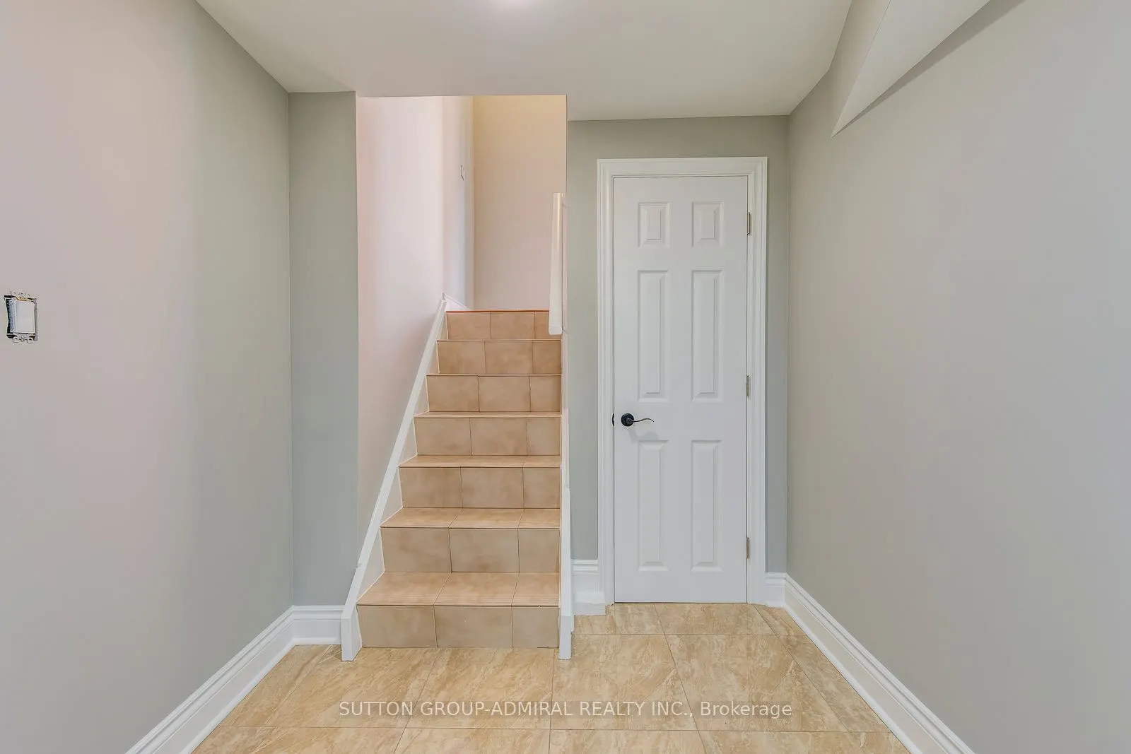 69 Norgrove Crescent