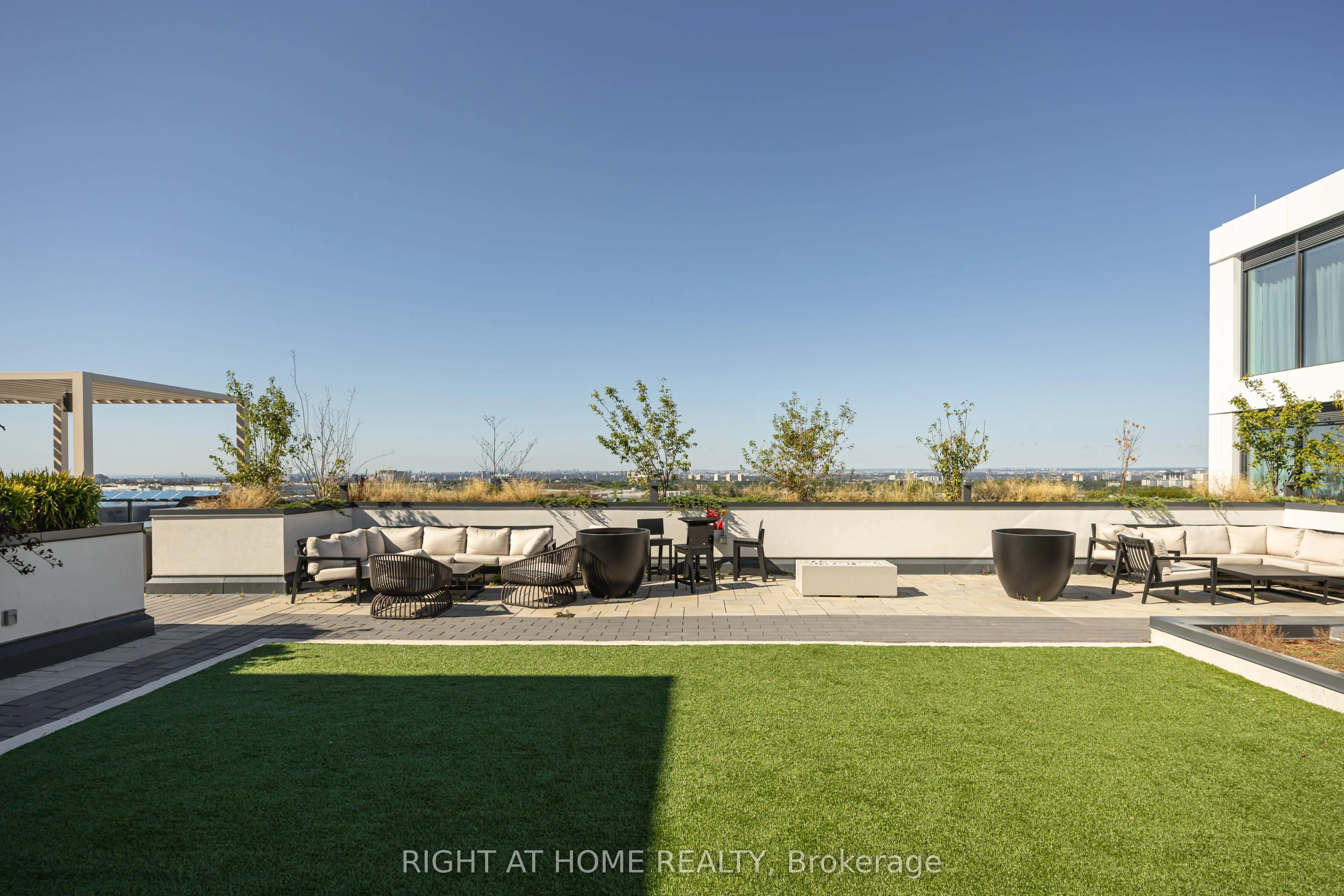 1100 Sheppard Avenue W, #1008